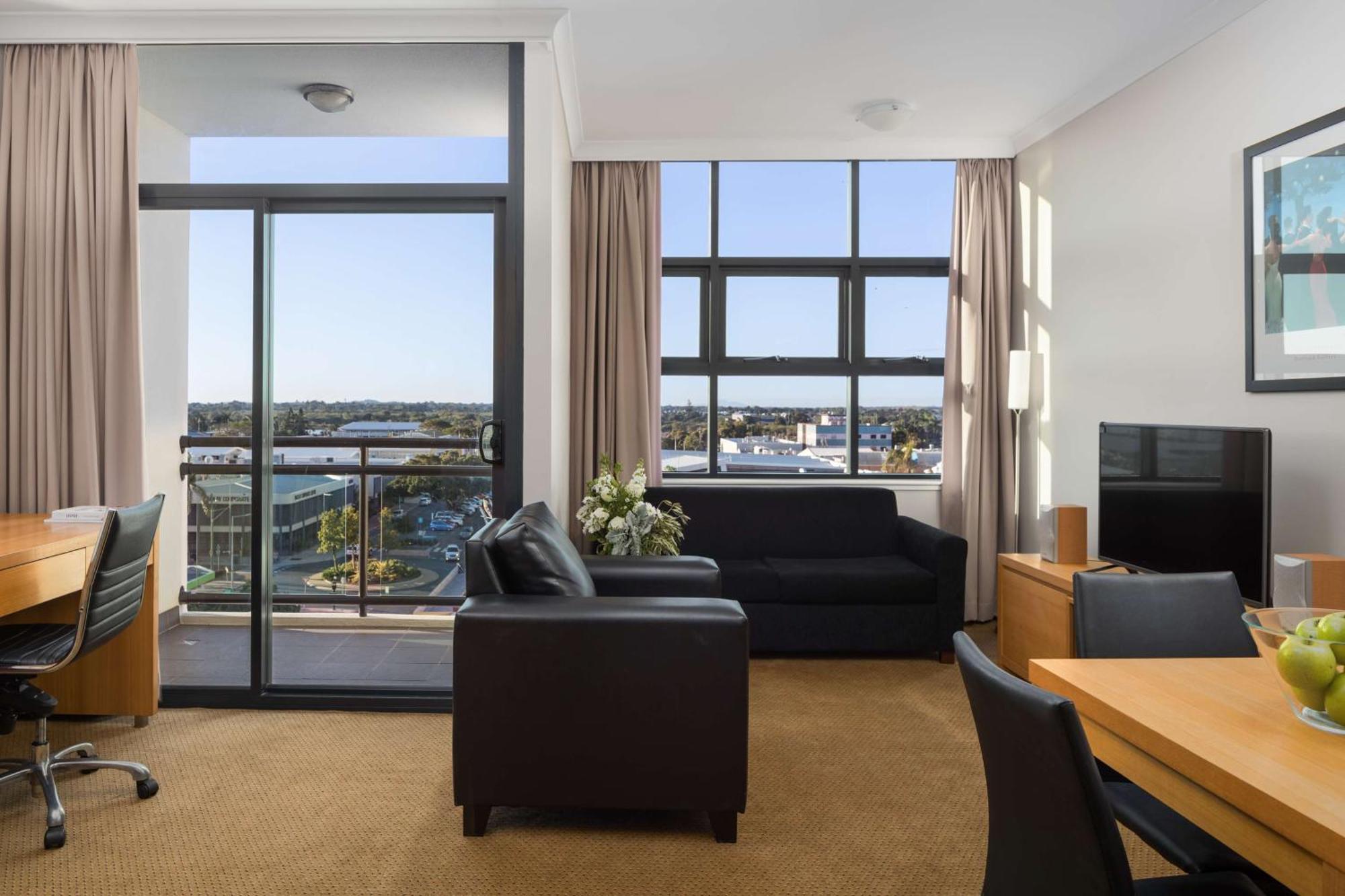 One-Bedroom Twin Suite