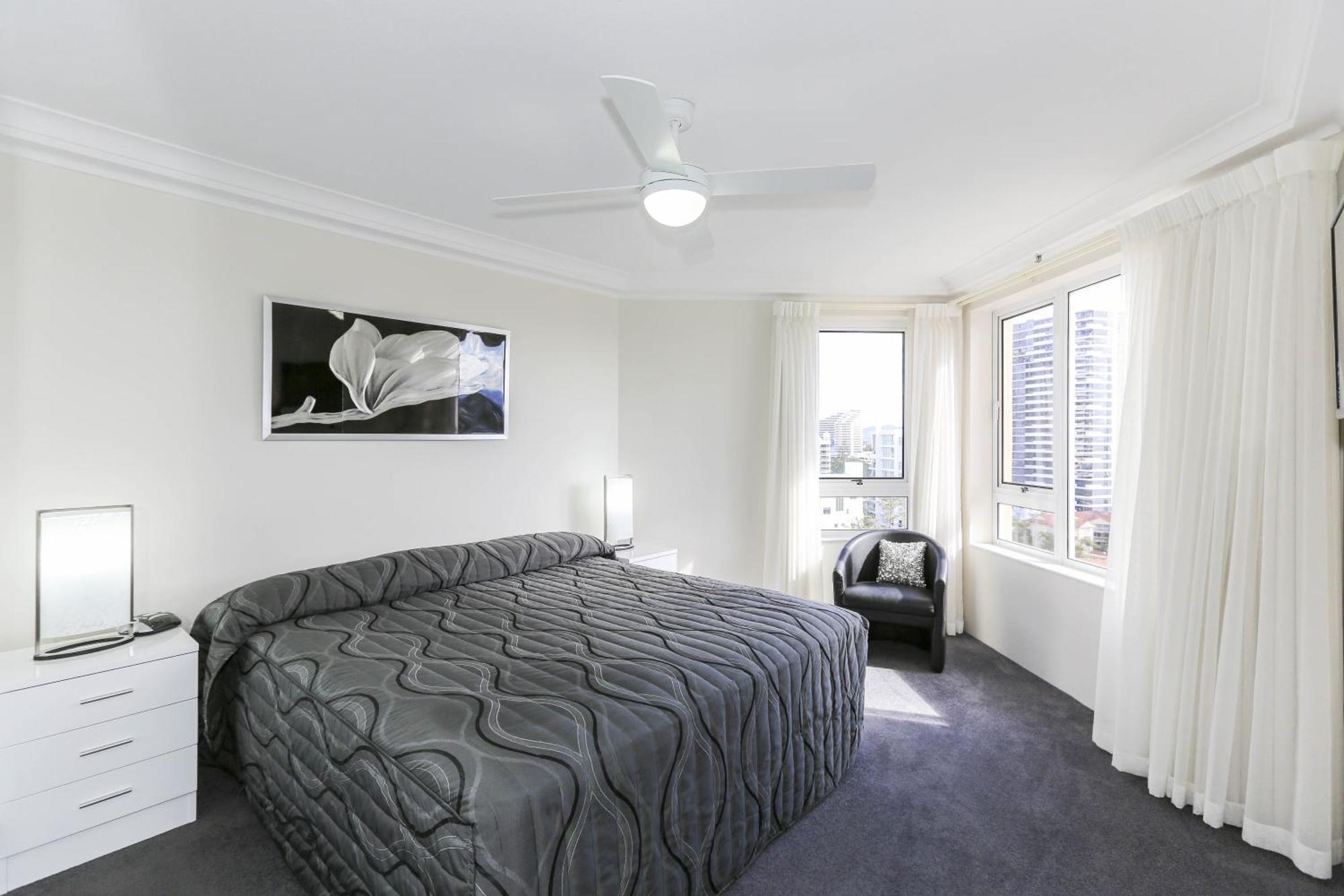 Premier One-Bedroom Apartment