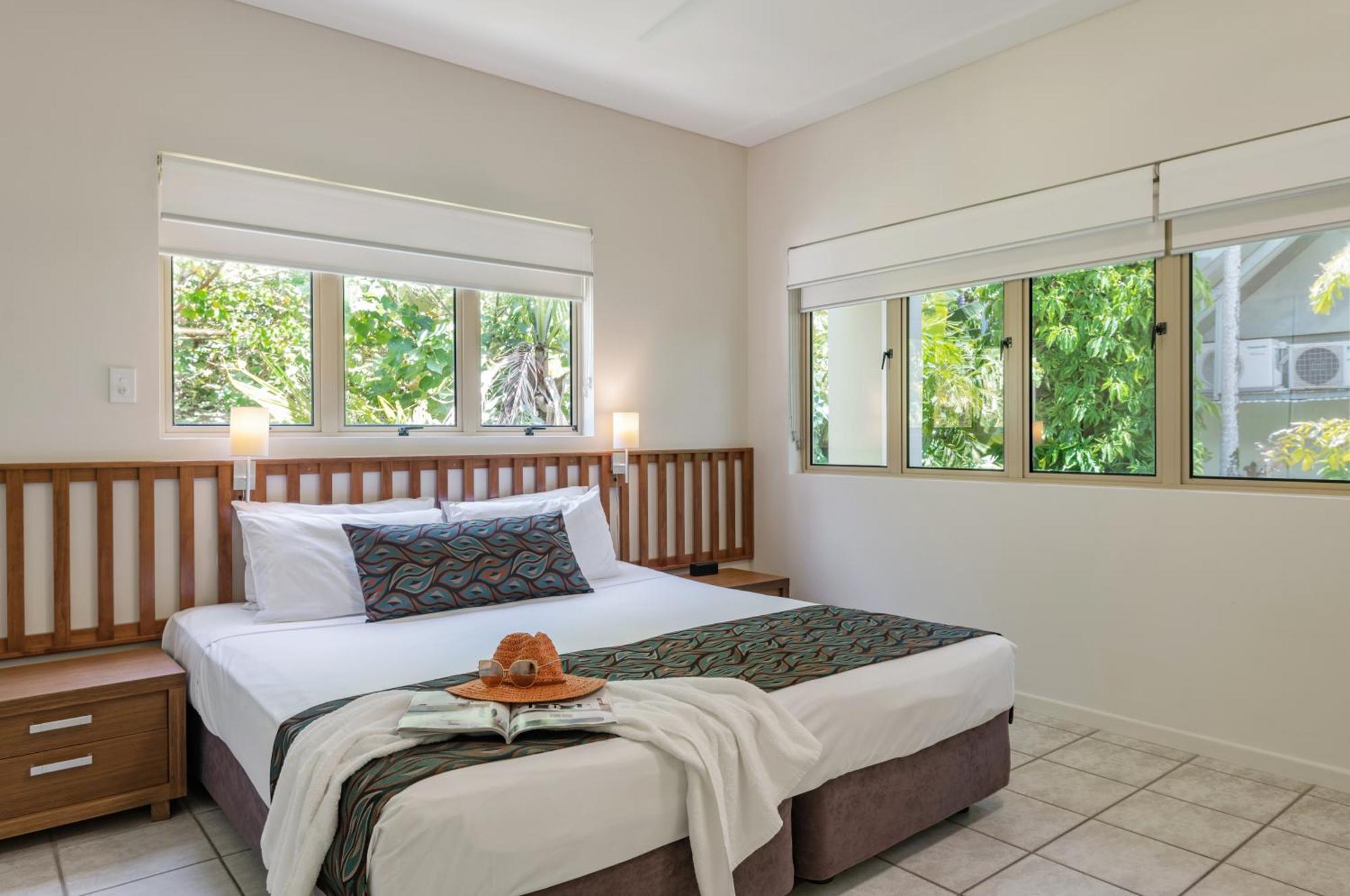 Two-Bedroom Apartment,1212615970:JPEG