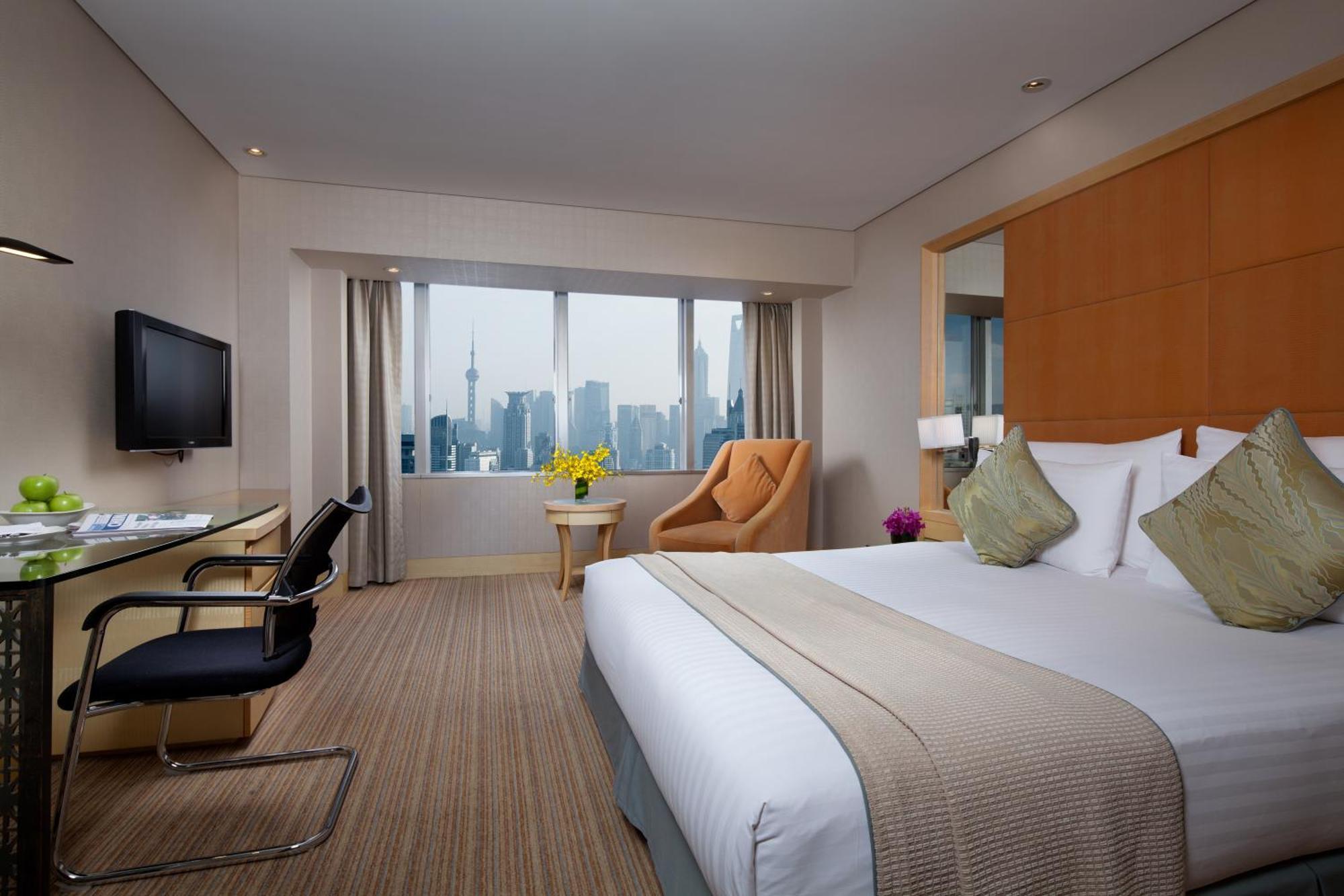 Deluxe Double Room City View