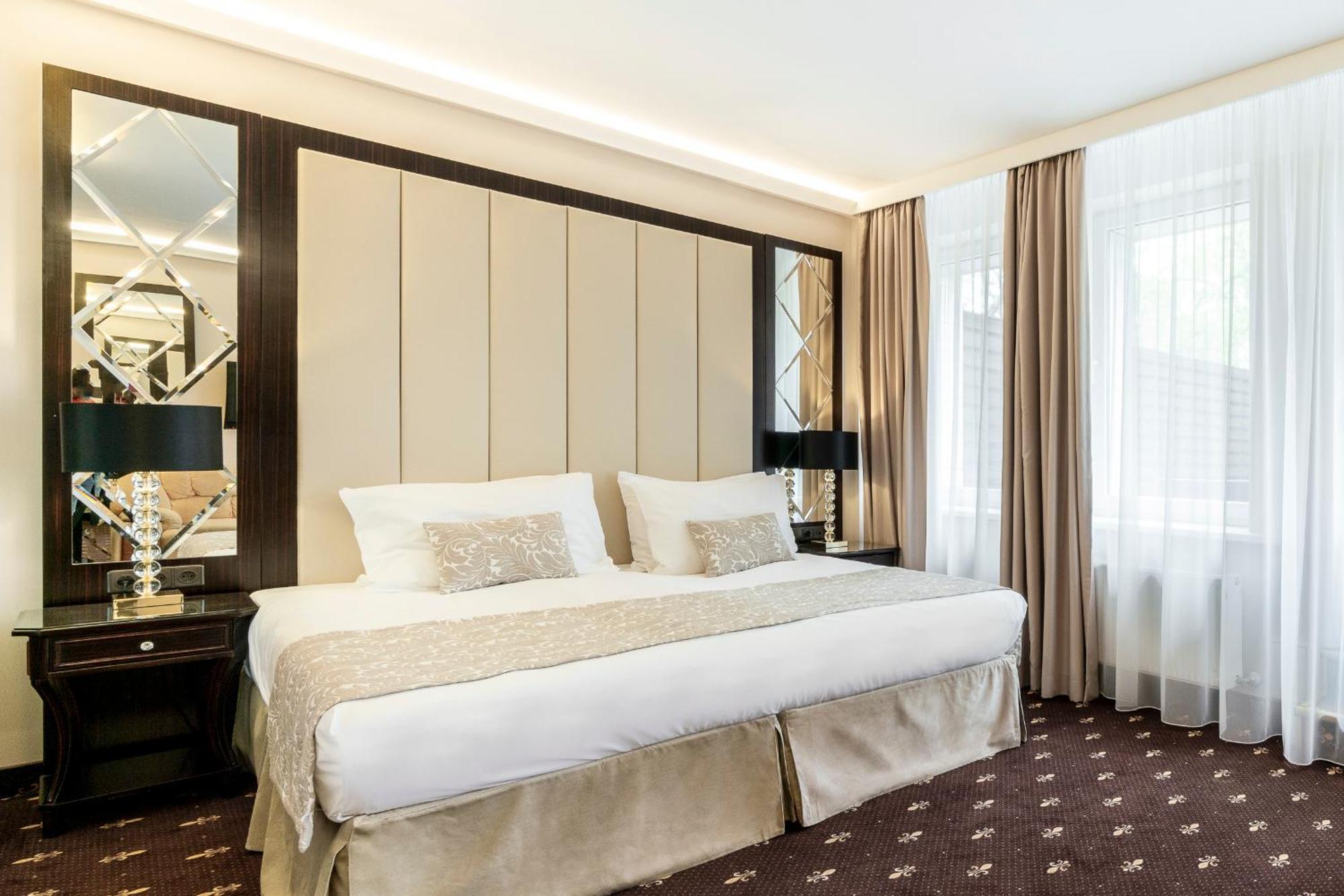 Classic Double or Twin Room Sea Wellness SPA Access