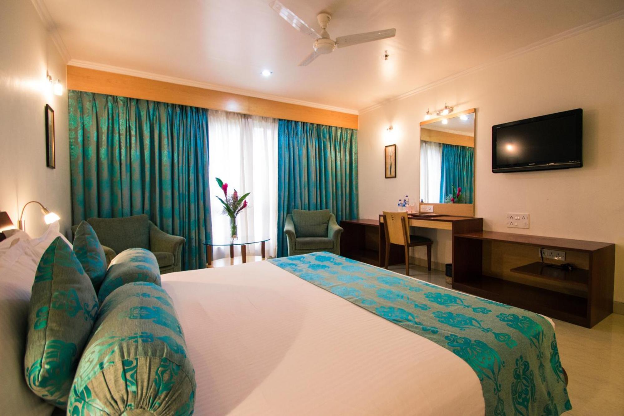 Deluxe Double or Twin Room Complimentary welcome drink on arrival