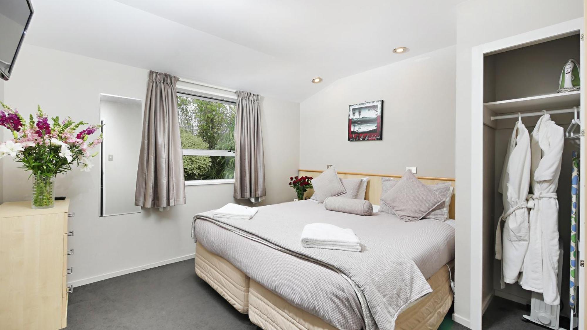 Two-Bedroom Suite