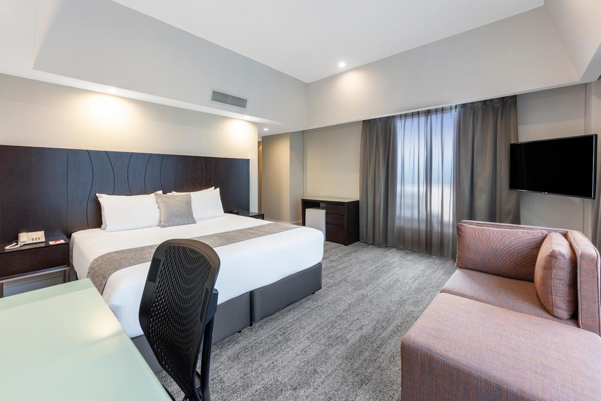 Premium King Room