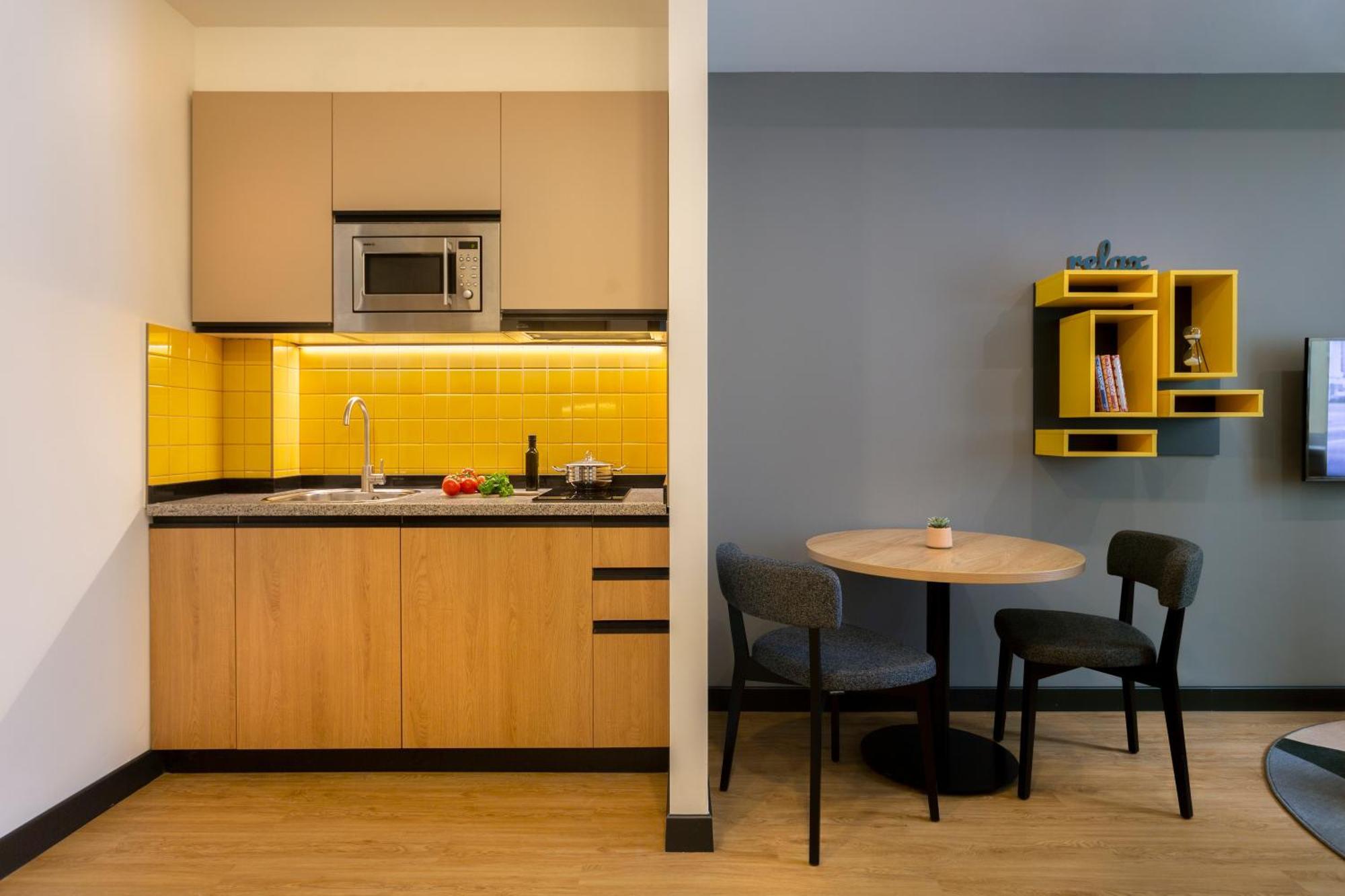 One-Bedroom Apartment