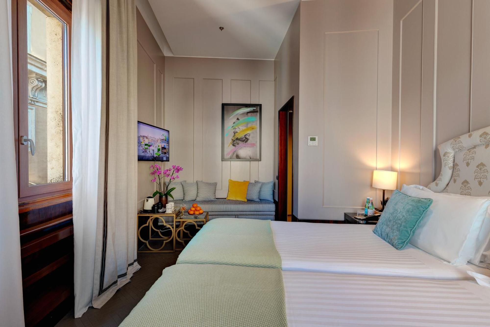 King Deluxe Double Room