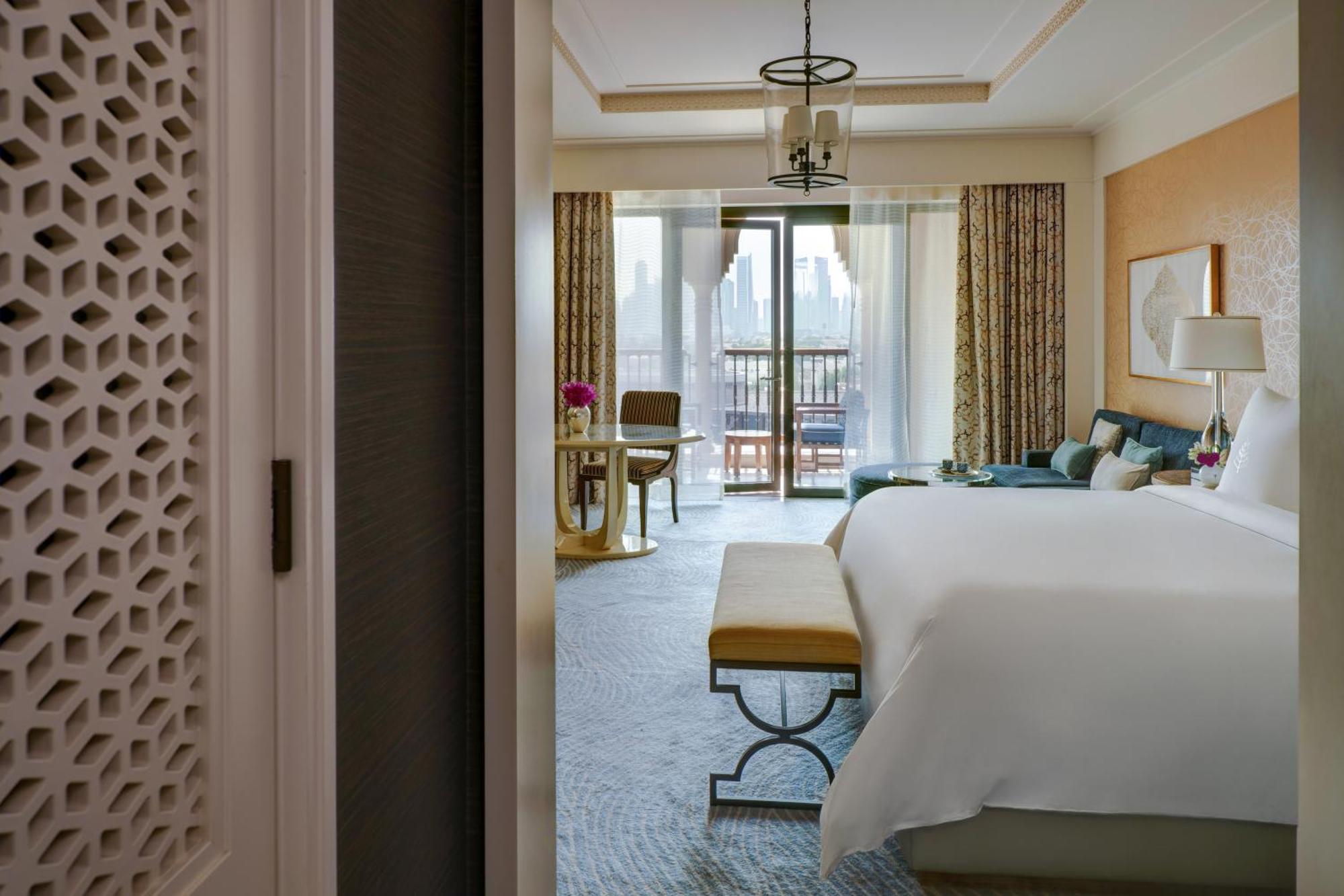 Dubai Premium Skyline Room King
