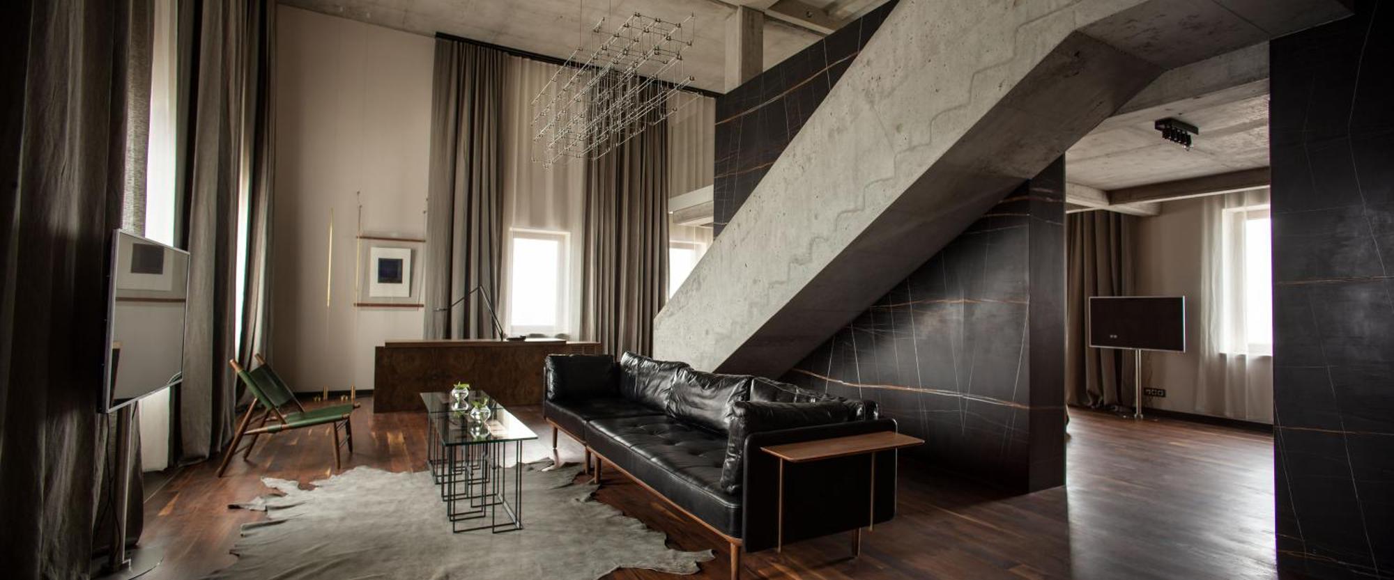 Penthouse Apartment
