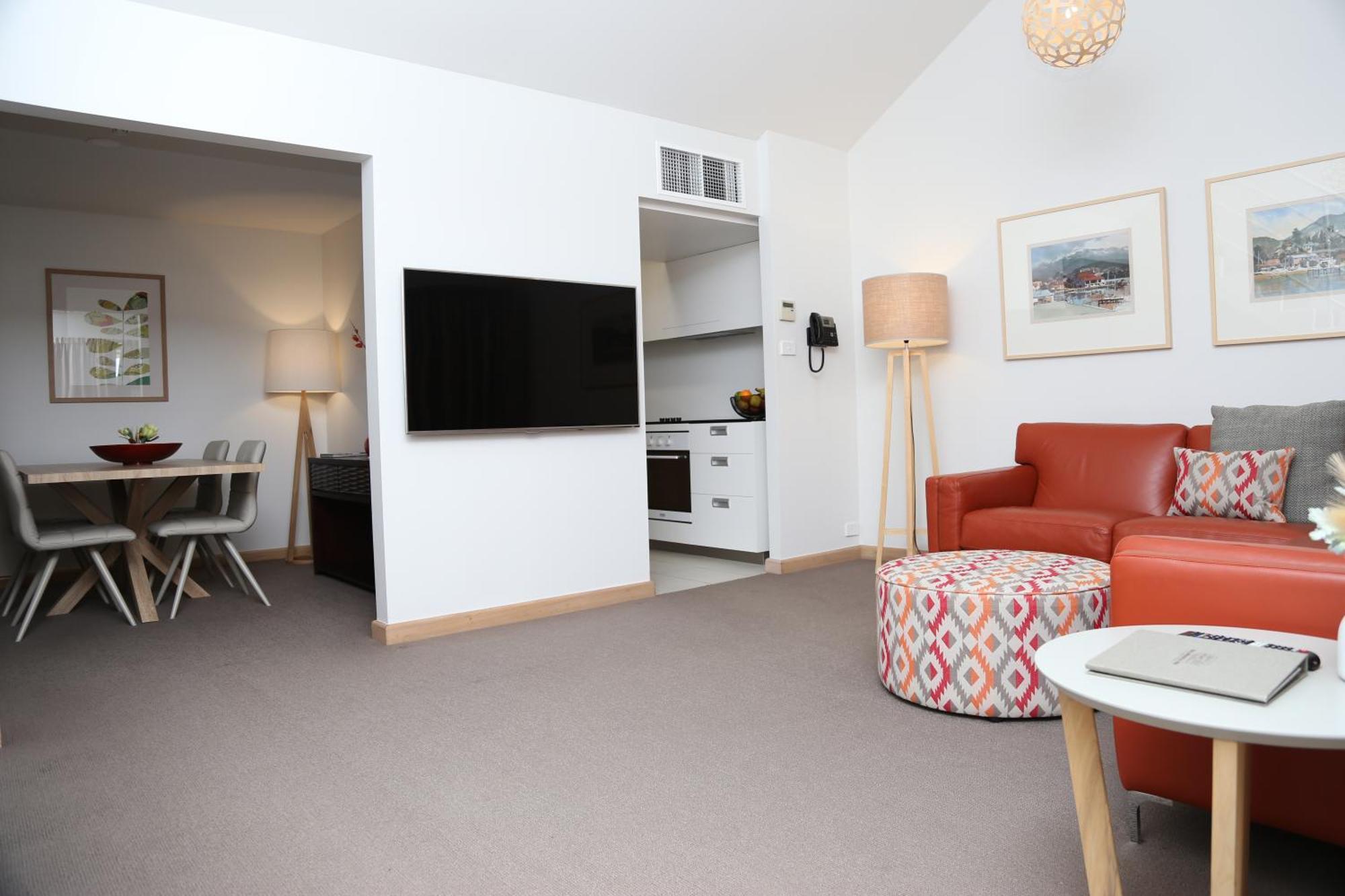 Executive Spa Suite
