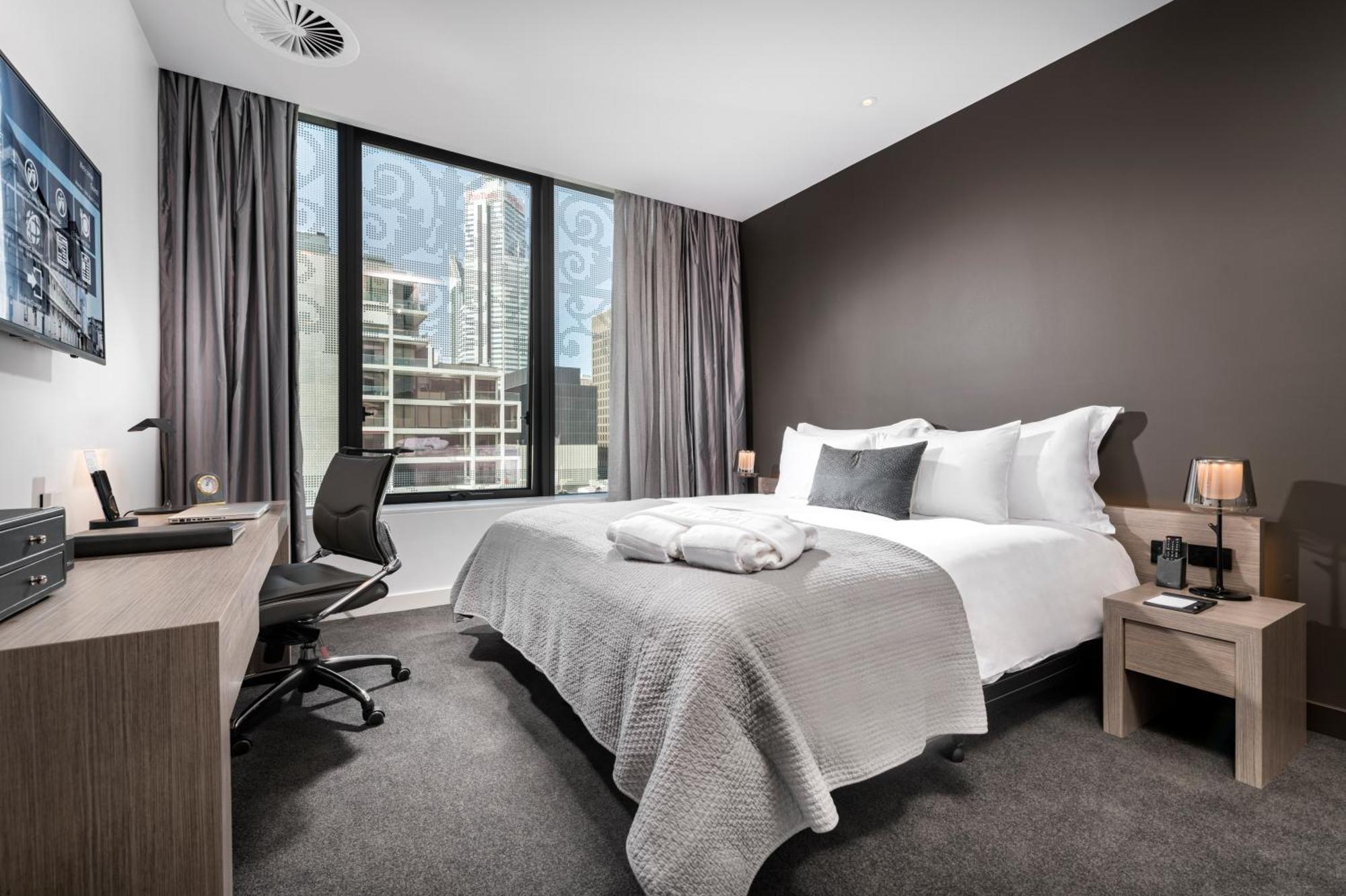Contemporary King Room