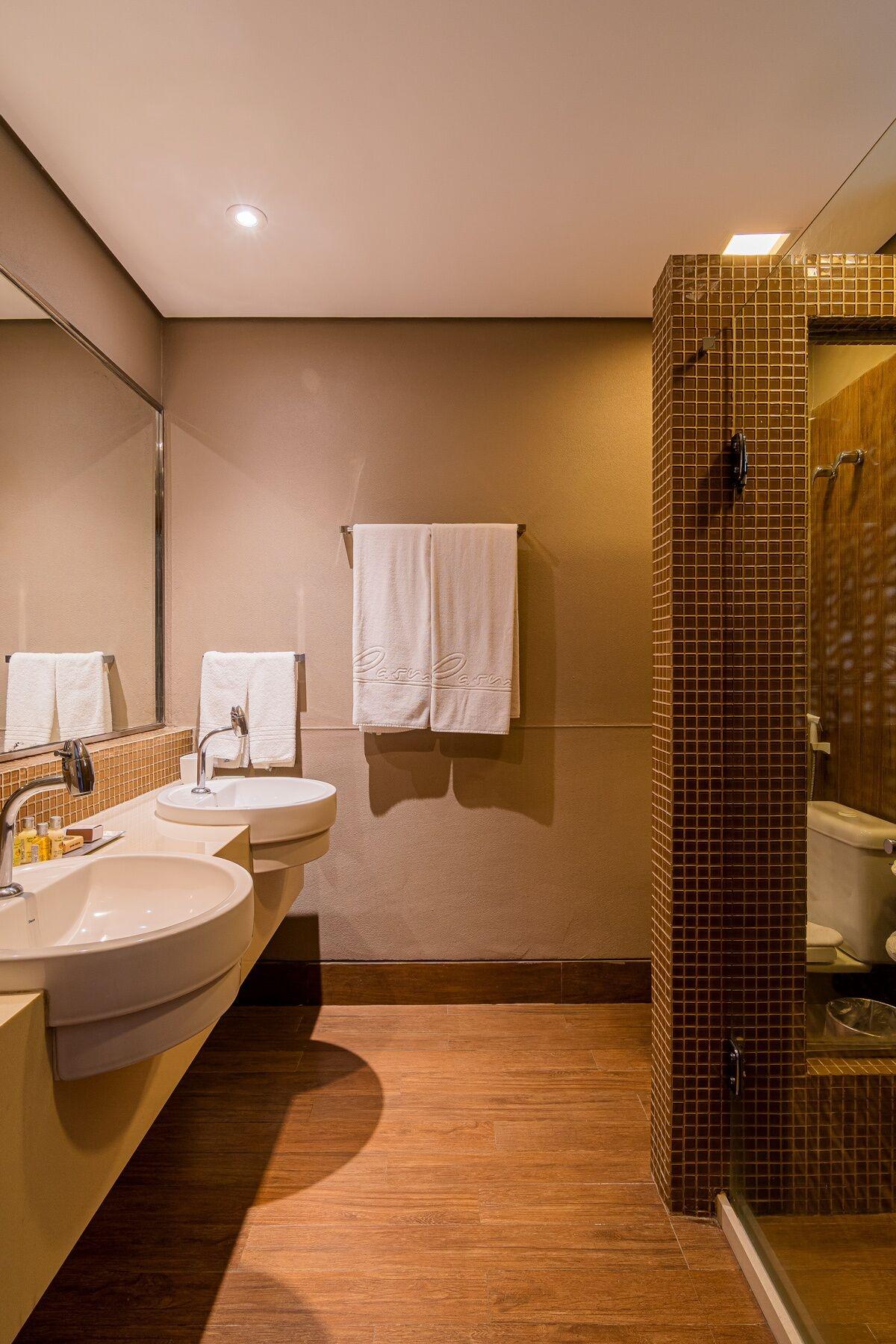 Suite with Pool View