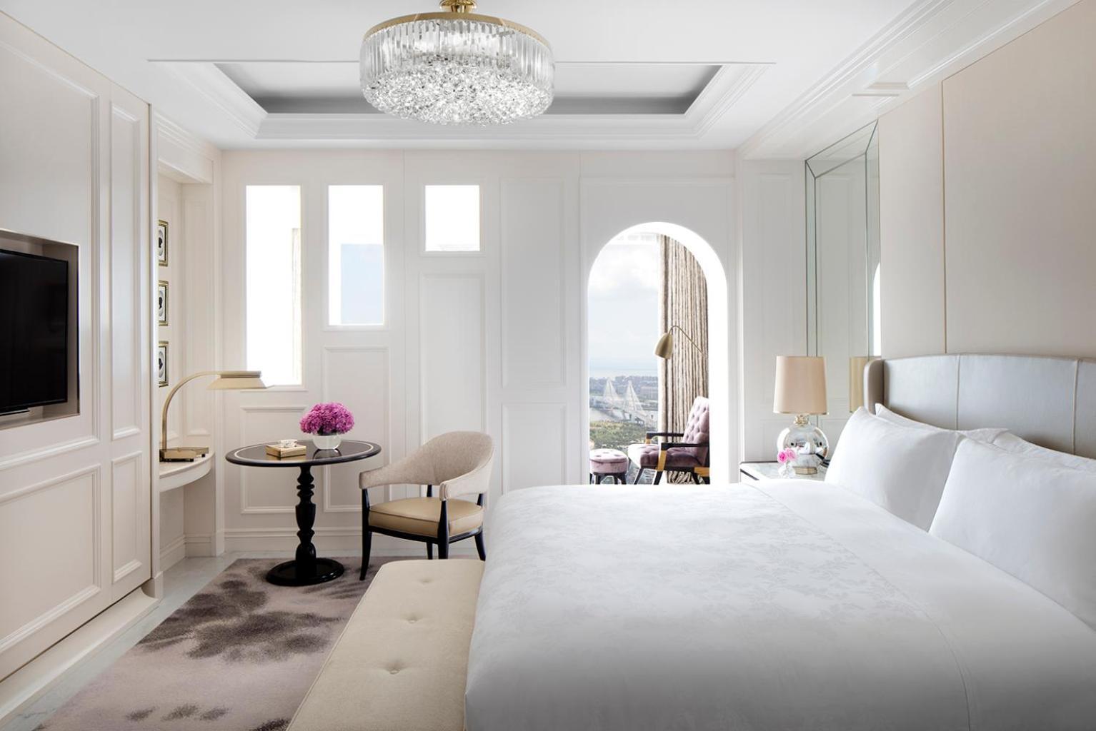 Club Junior Ocean View Suite