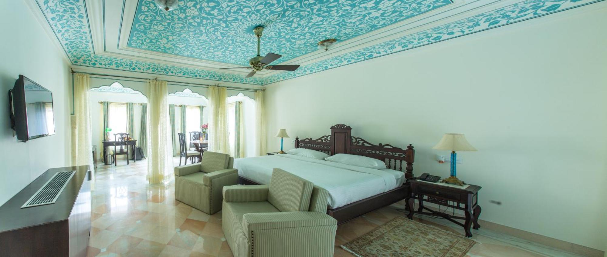 Heritage Signature Suite