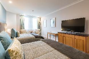 Standard Queen Room Two Queen Beds