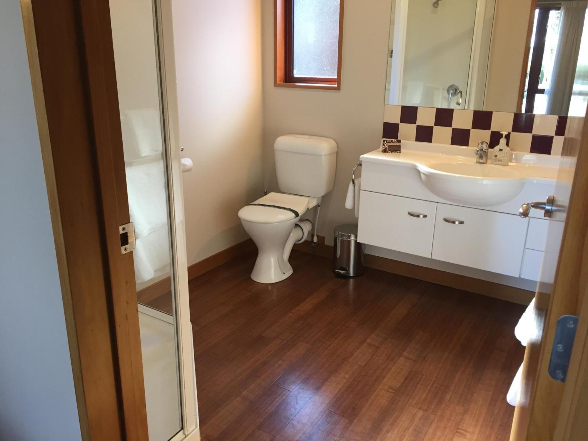 Two-Bedroom Apartment,1416365631:JPEG
