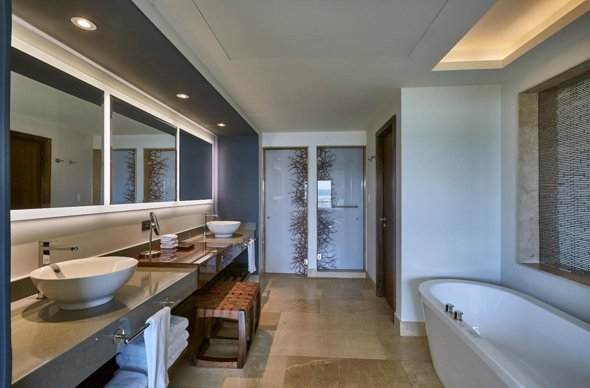 STAR Class Directors Suite