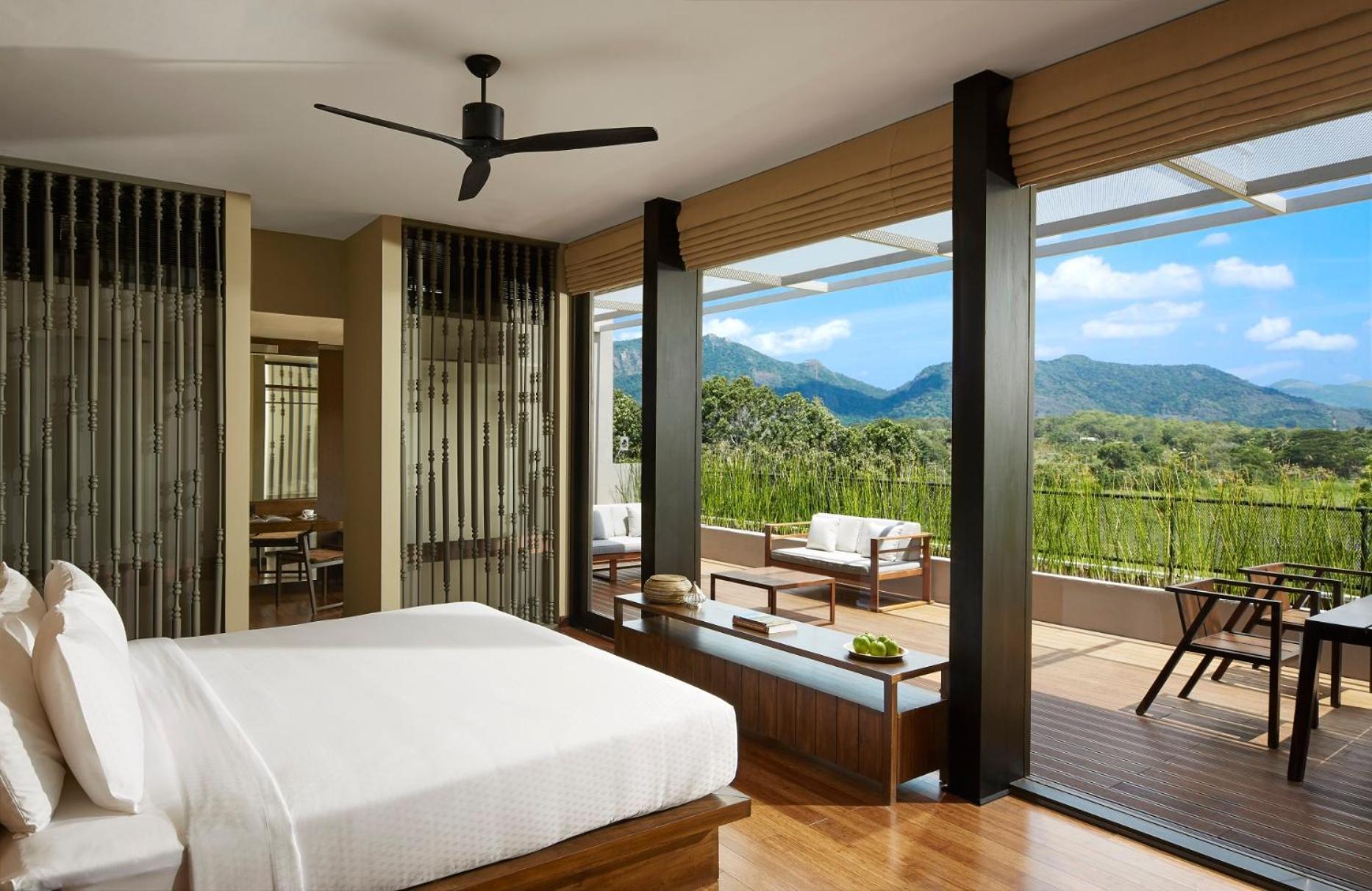 Suite at Lu Lin restaurant & the Canopy Bar
