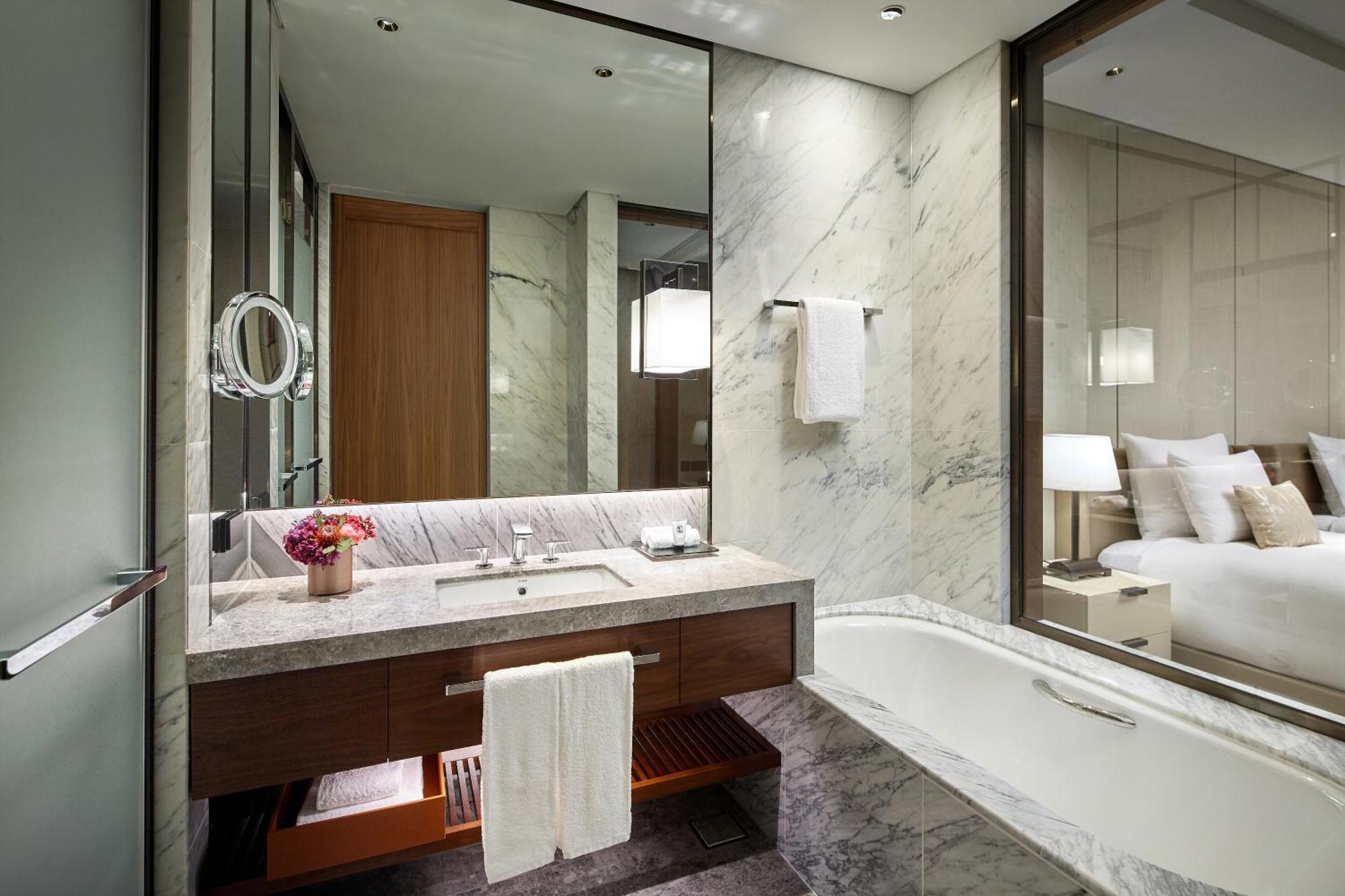 Grand Deluxe Double Room