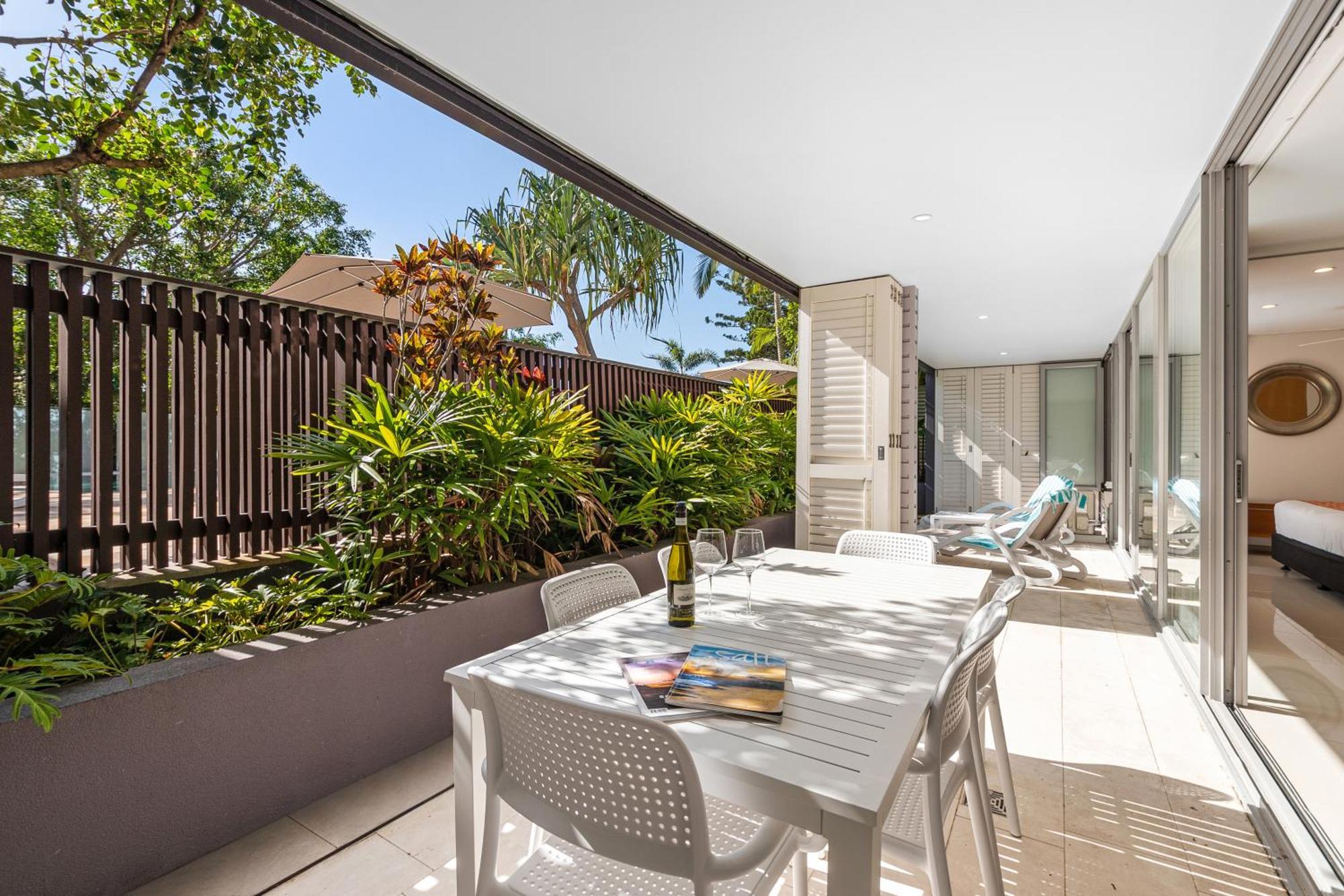 3 Bedroom Courtyard Apartment