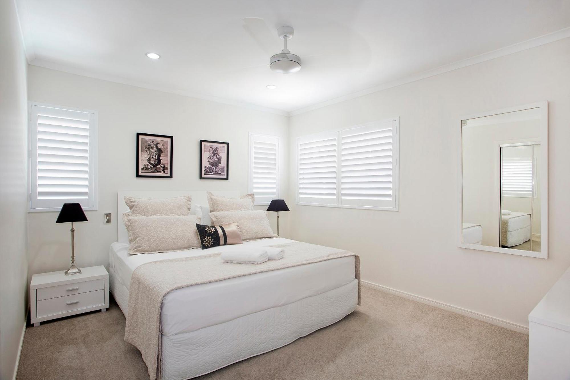 One-Bed Studio Riverfront Apartment