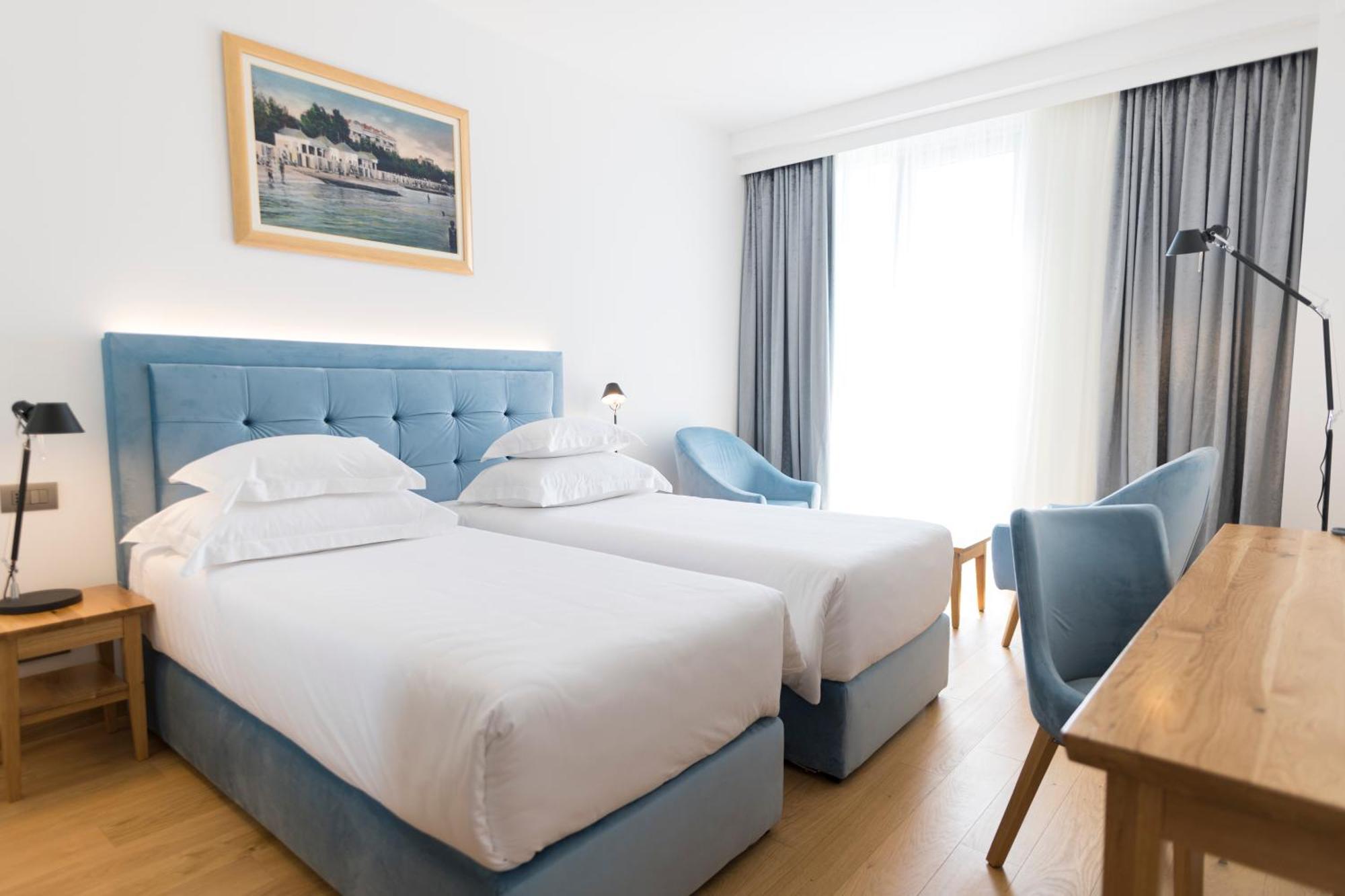 Superior Double or Twin Room,1231595093:JPEG