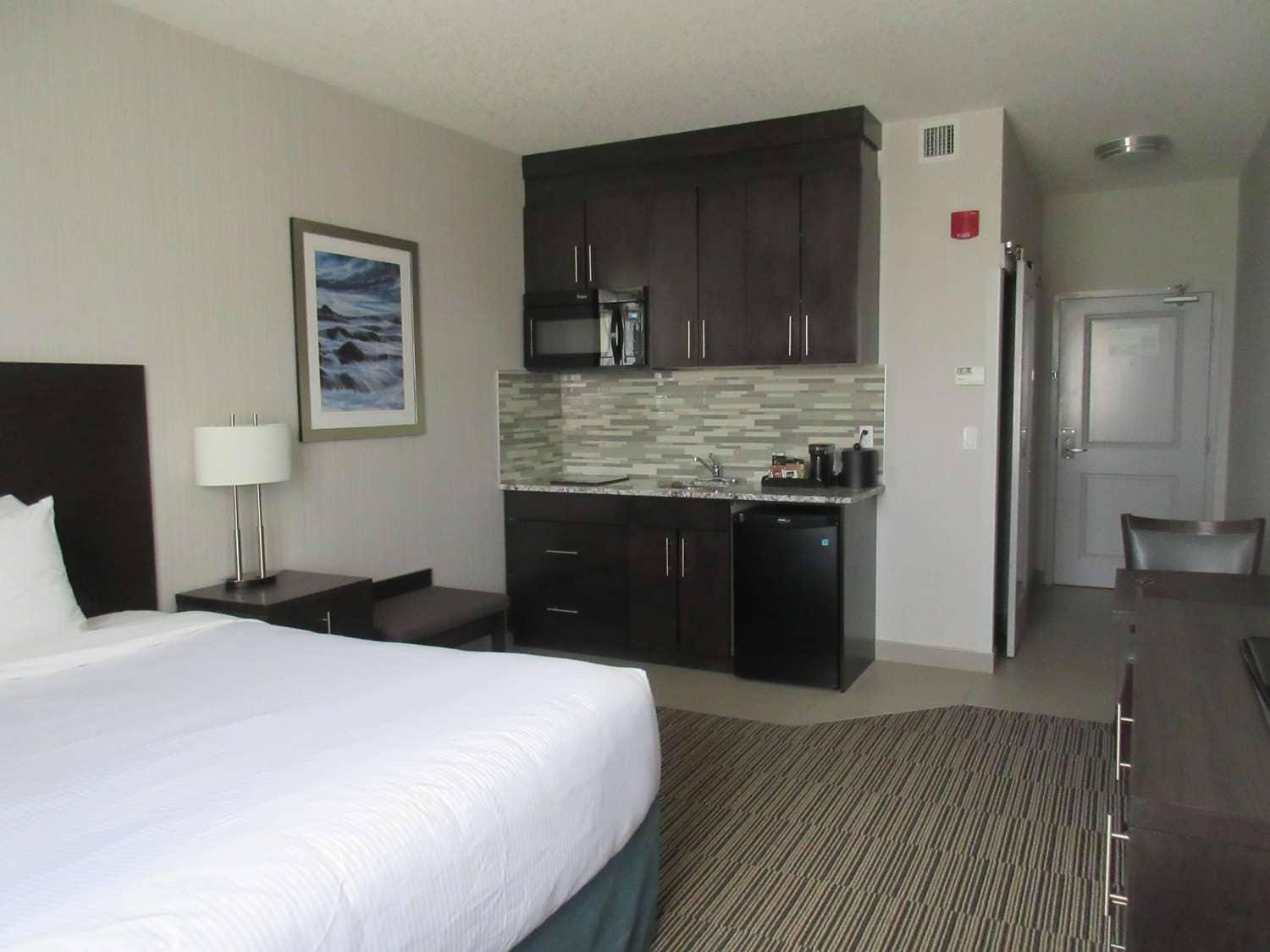 King Room with Kitchenette