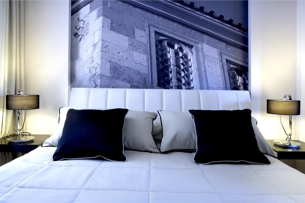 Deluxe Suite,174721293:JPEG