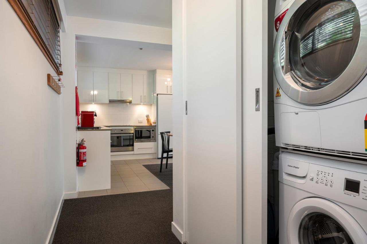One-Bedroom Apartment,1231744844:JPEG