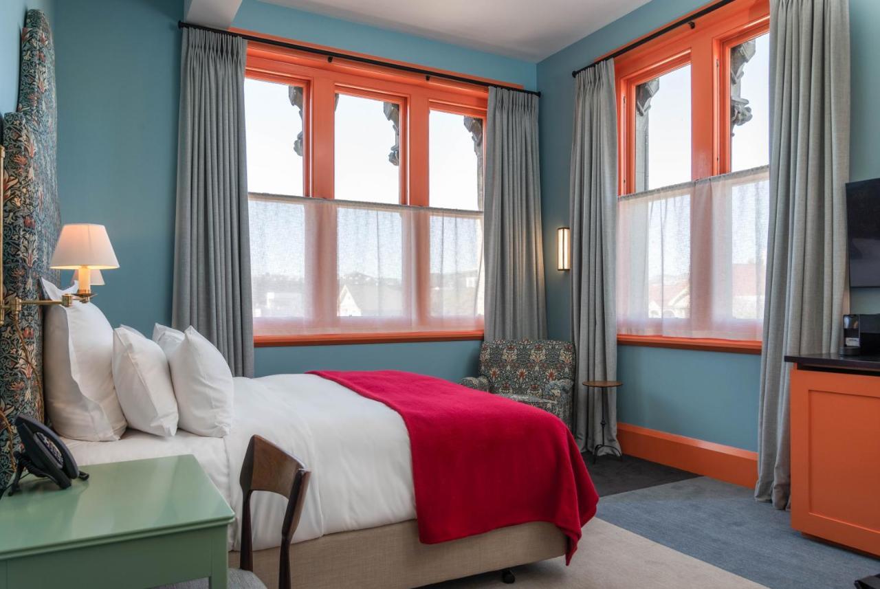 Observatory Deluxe Room