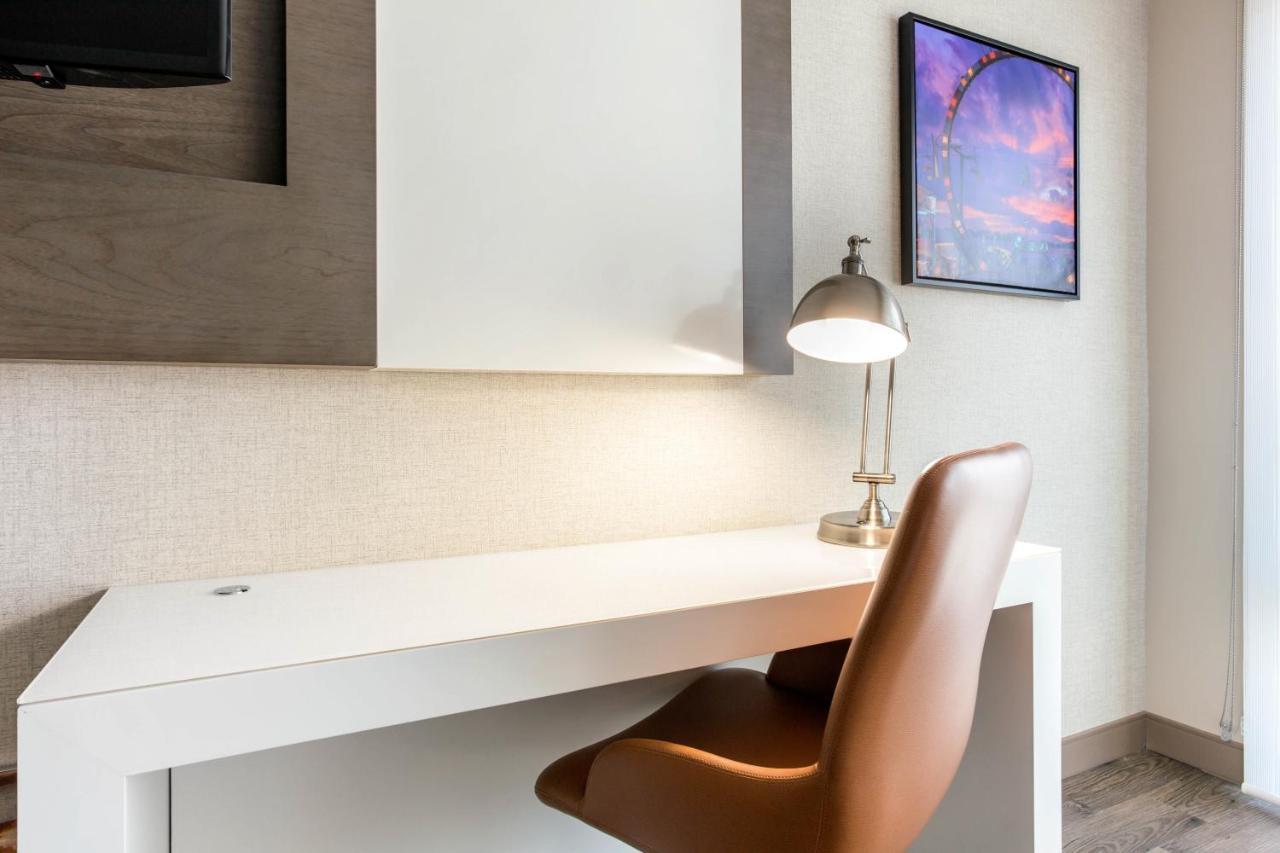 King Guest Room