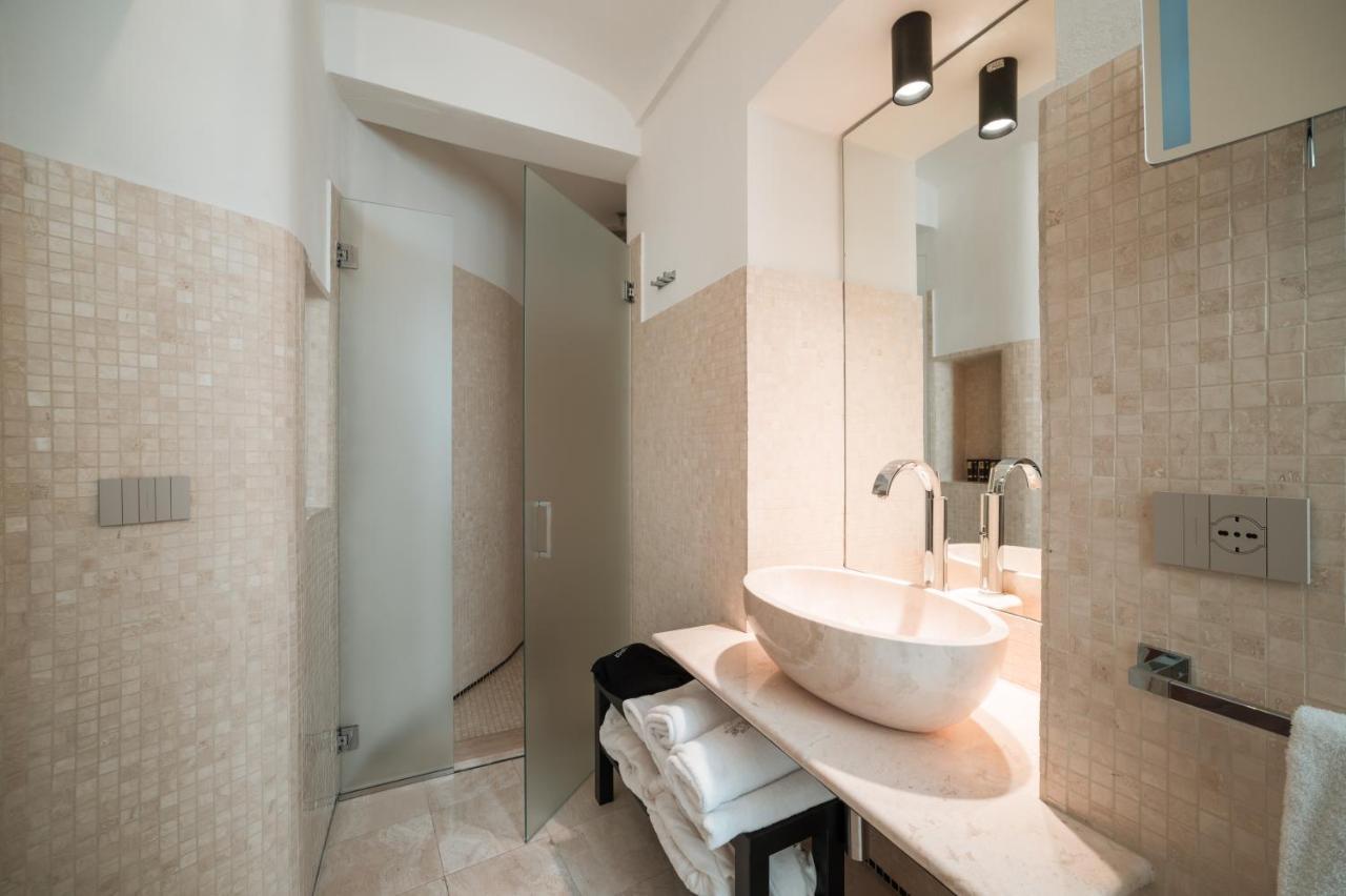 Junior Suite,1245076534:JPEG