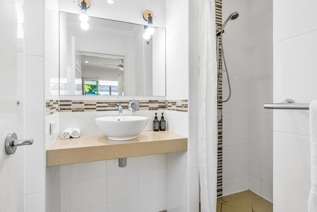 Deluxe King Room,1246021159:JPEG