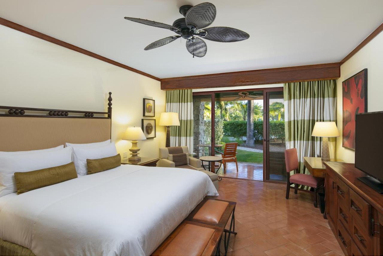 Guest room 1 King Garden View Balcony,1246459201:JPEG