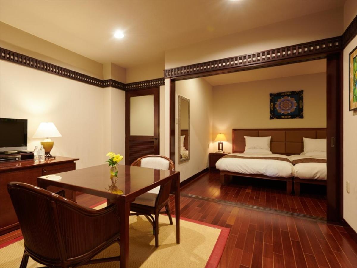 Superior Suite Main building - Non-Smoking