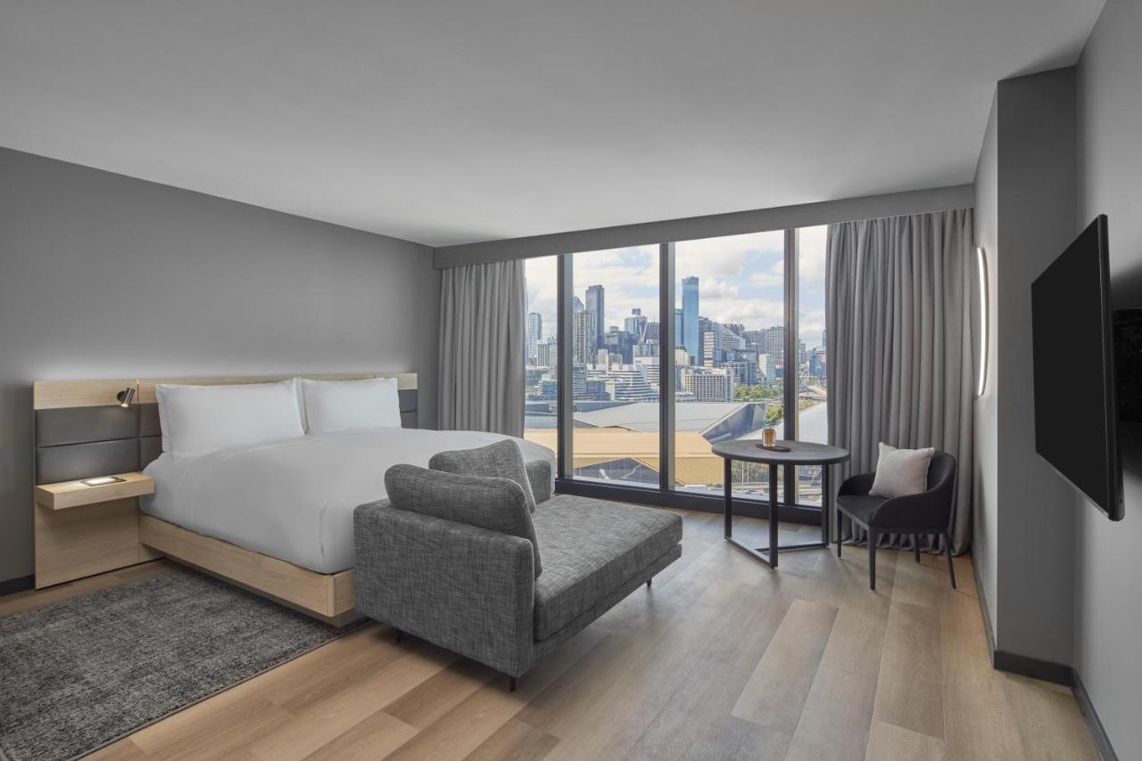 Premium Guest Room 1 King City View