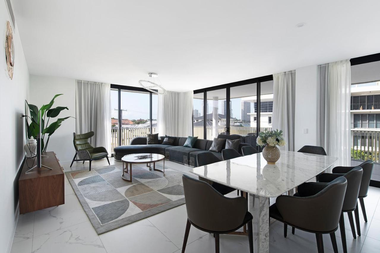 Luxury Penthouse Style Four-Bedroom Apartment
