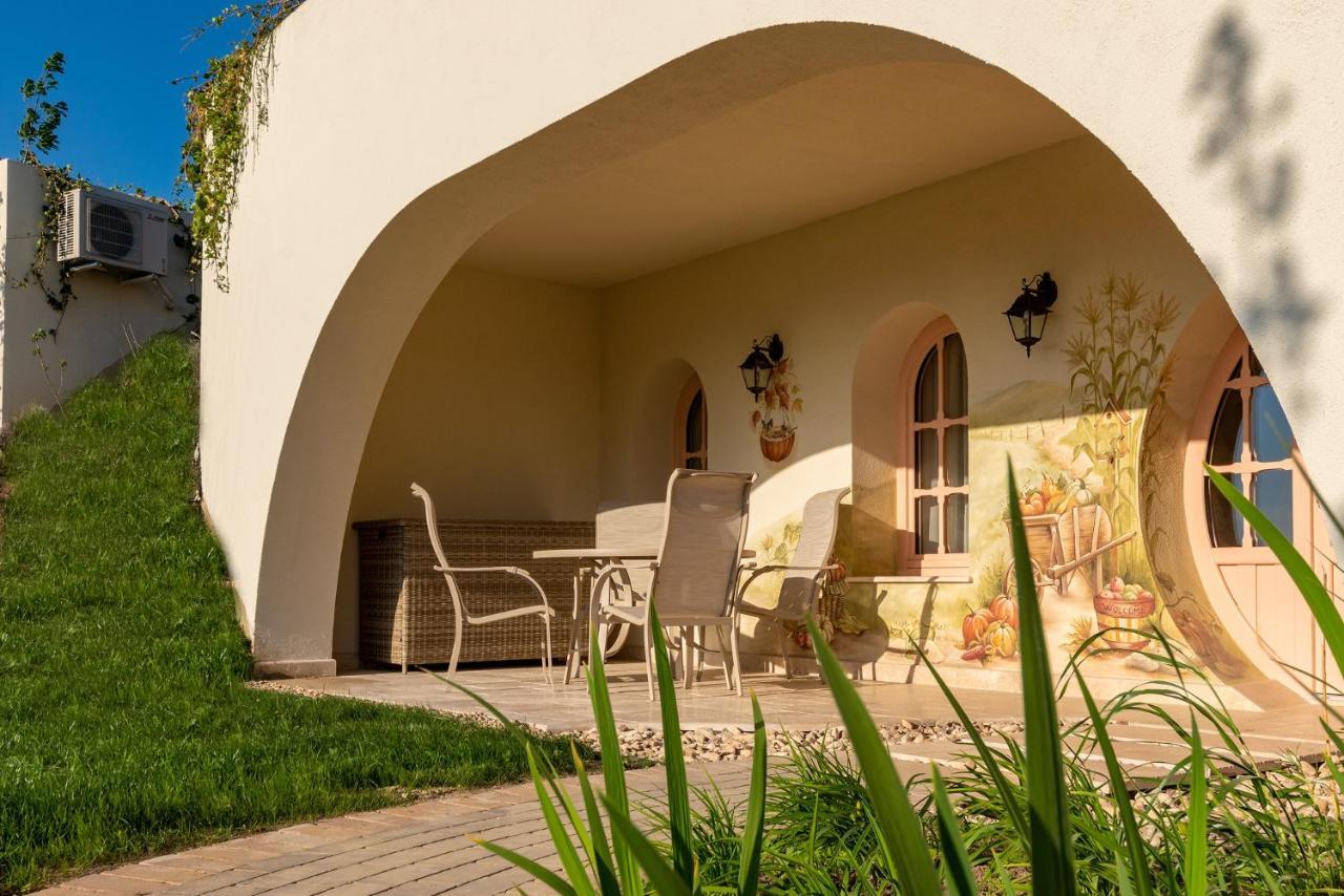 Deluxe Bungalow