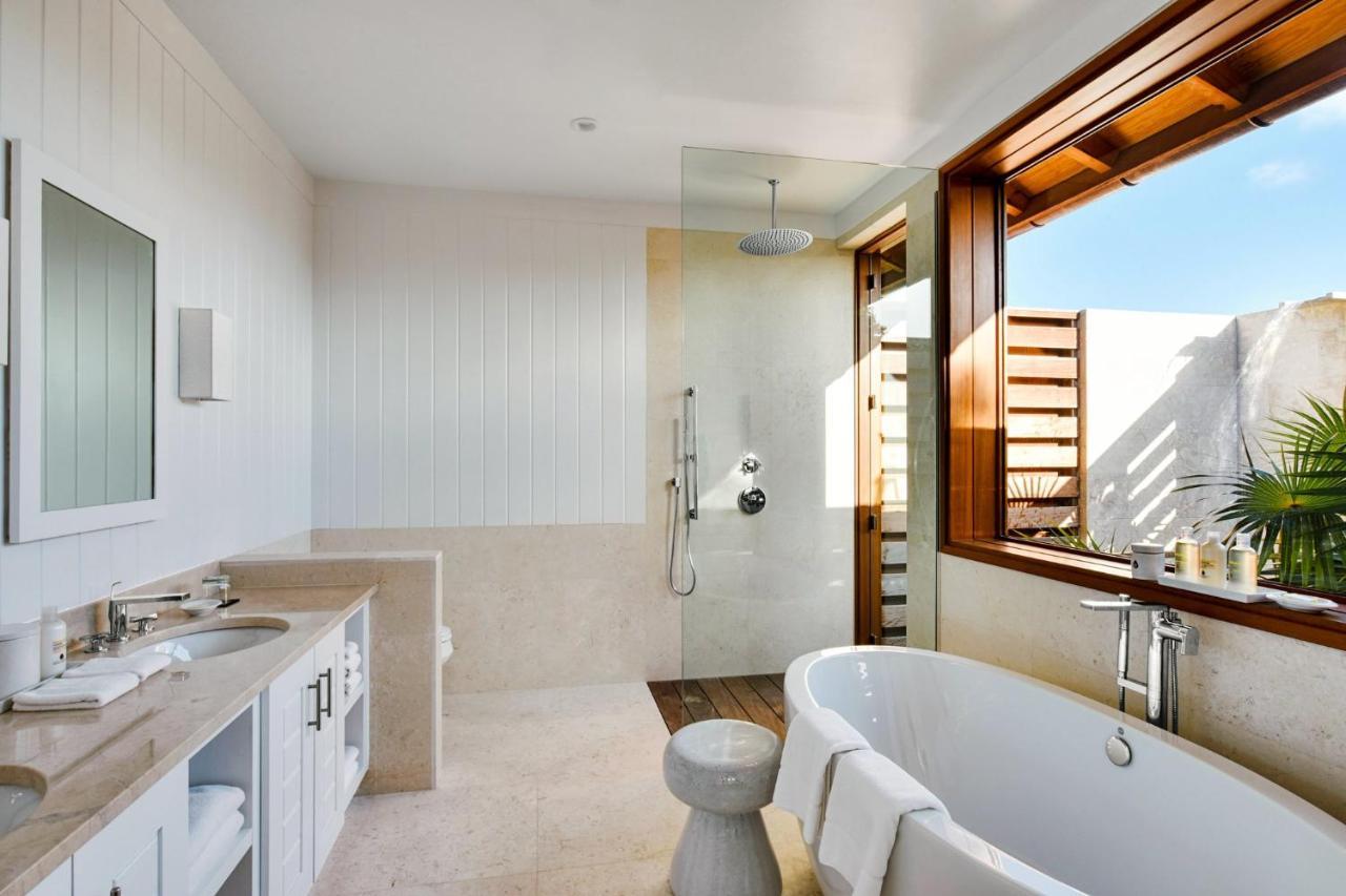 Two Bedroom Beach House,1253135590:JPEG