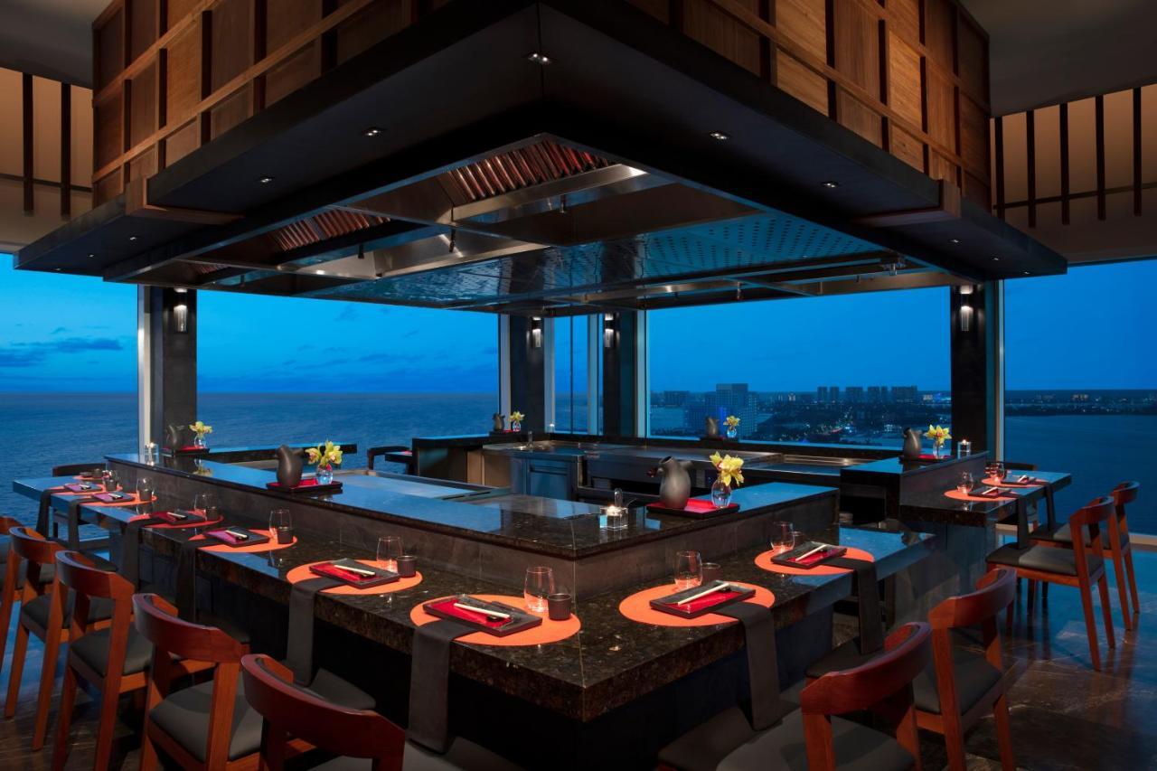 Allure Junior Suite Ocean View King