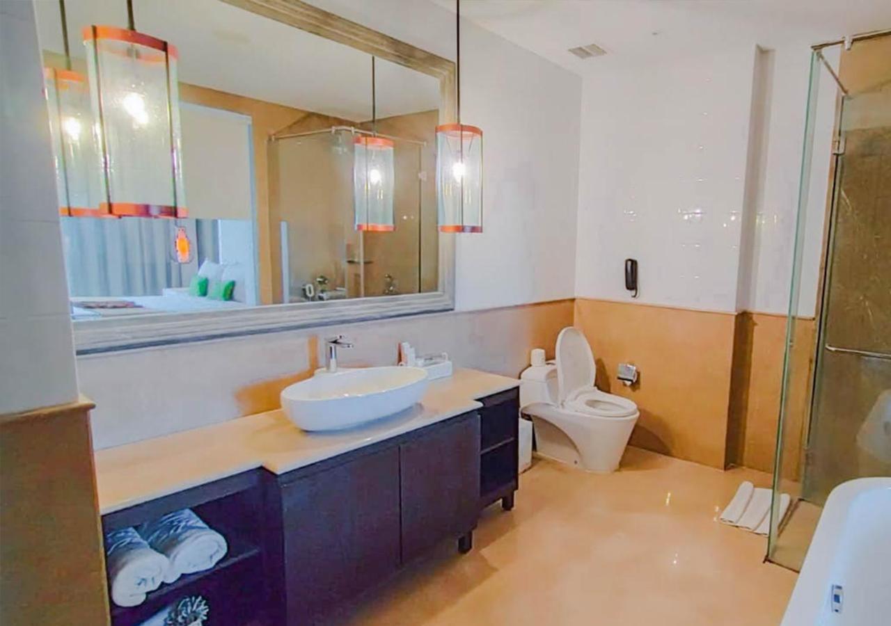 Deluxe Premier Room