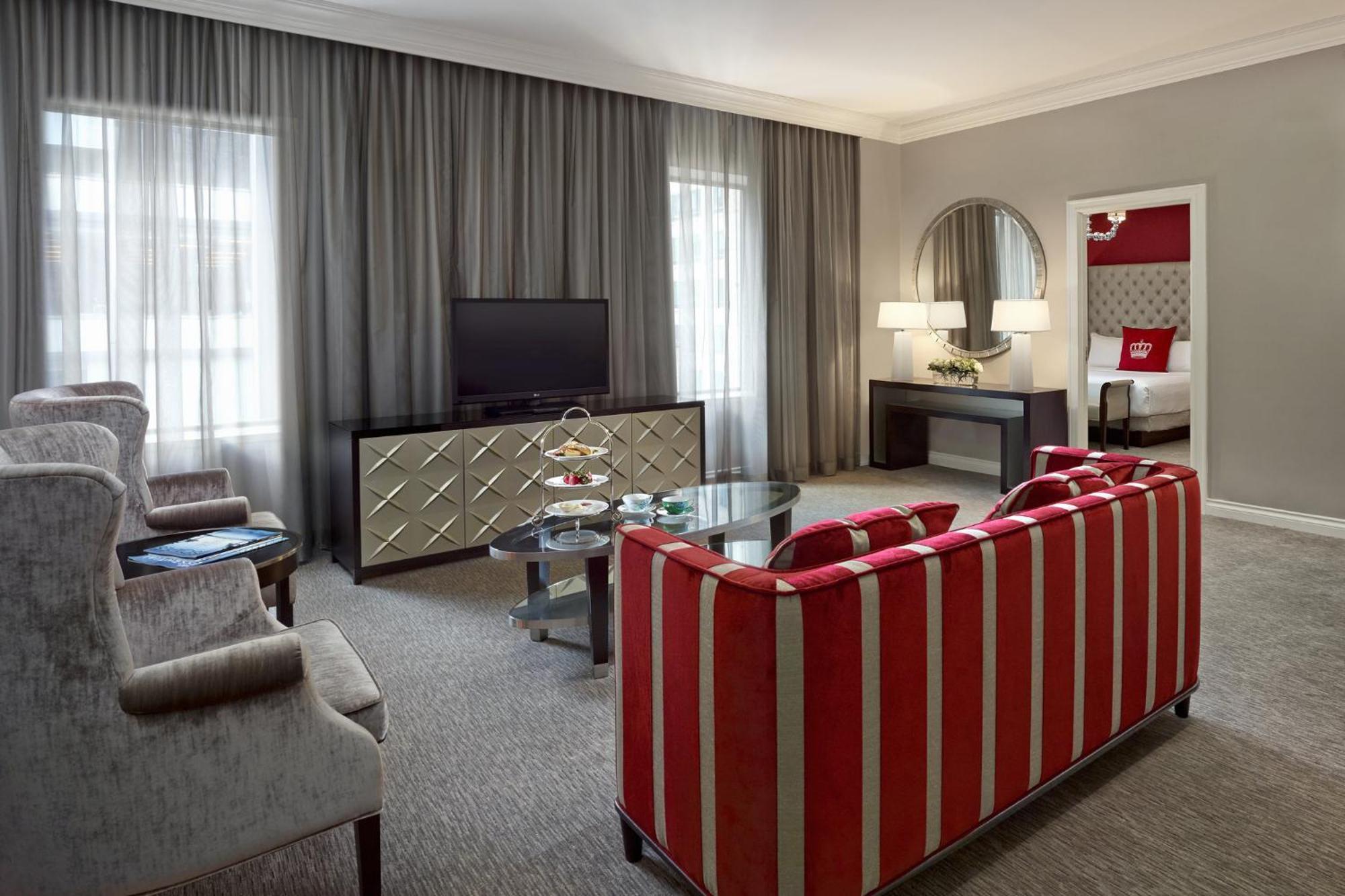 Deluxe Suite - 1 King Bed,1278787417:JPEG