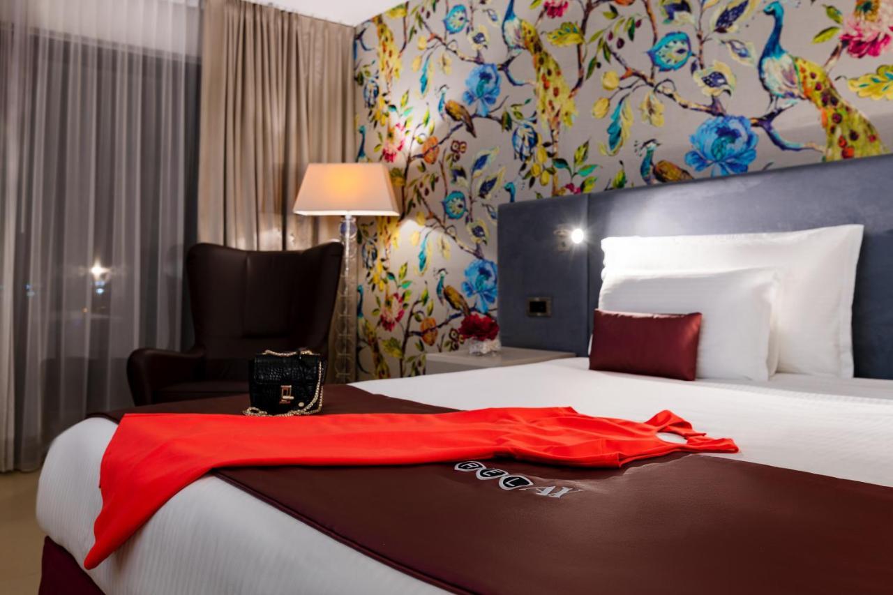 Superior Double or Twin Room City View