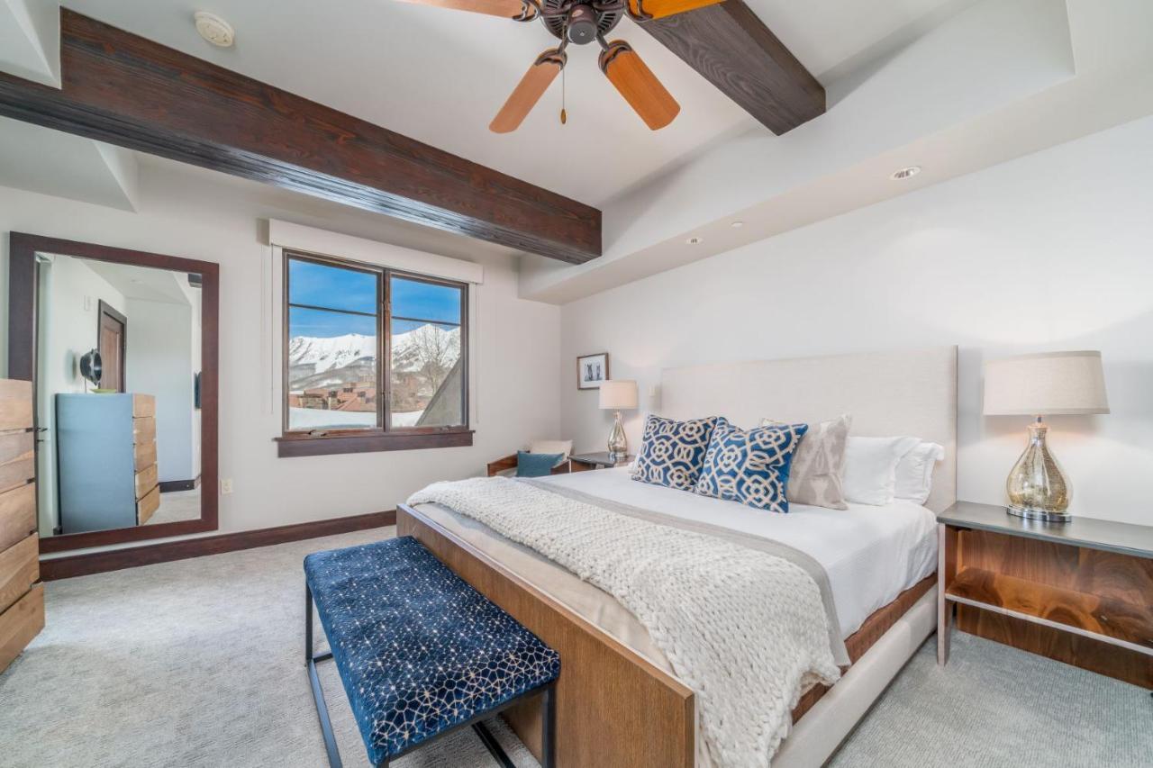 One Bedroom Family Residence Connecting