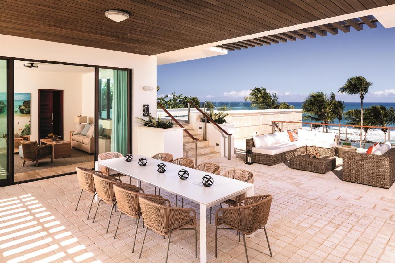 4 bedroom oceanfront penthouse residence balcony