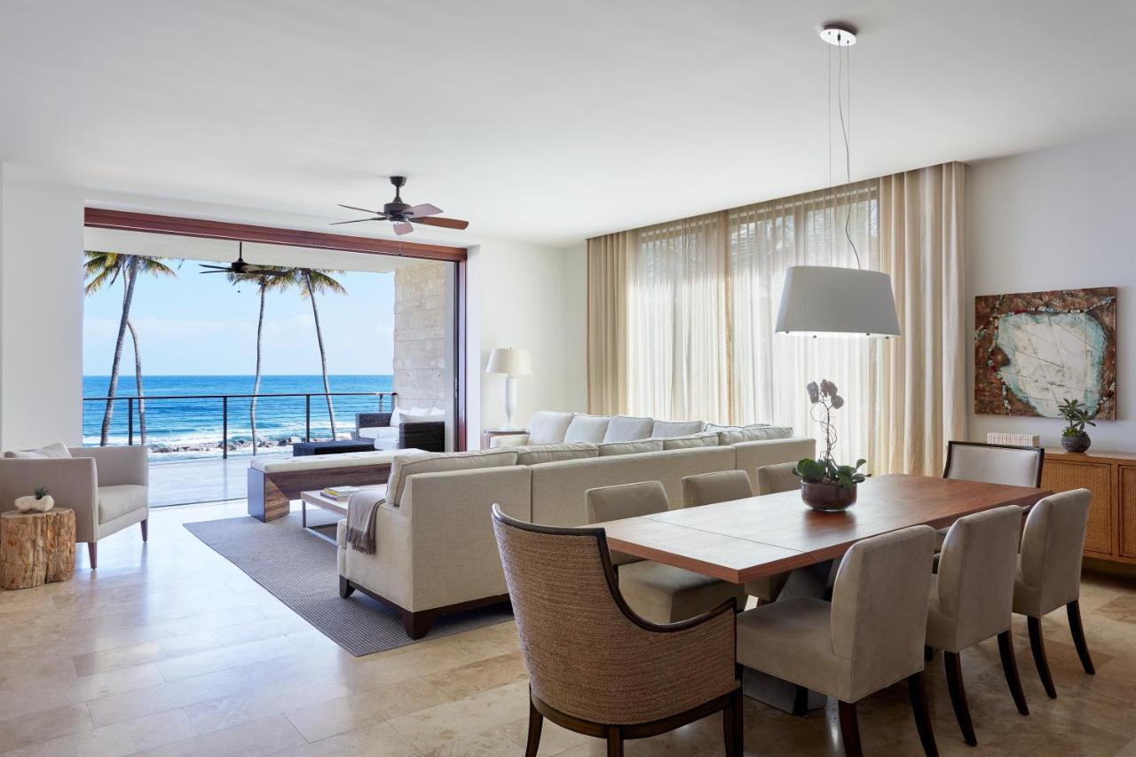 3 bedroom oceanfront penthouse residence balcony
