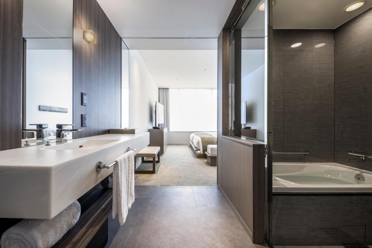 Superior Twin Room Lounge Access Non-Smoking