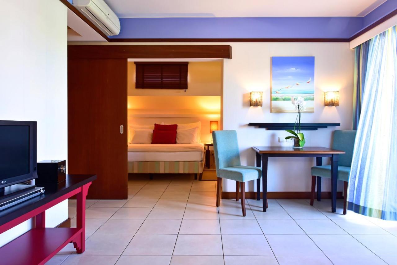 One-Bedroom Suite (2 adults + 2 Children),1268467450:JPEG