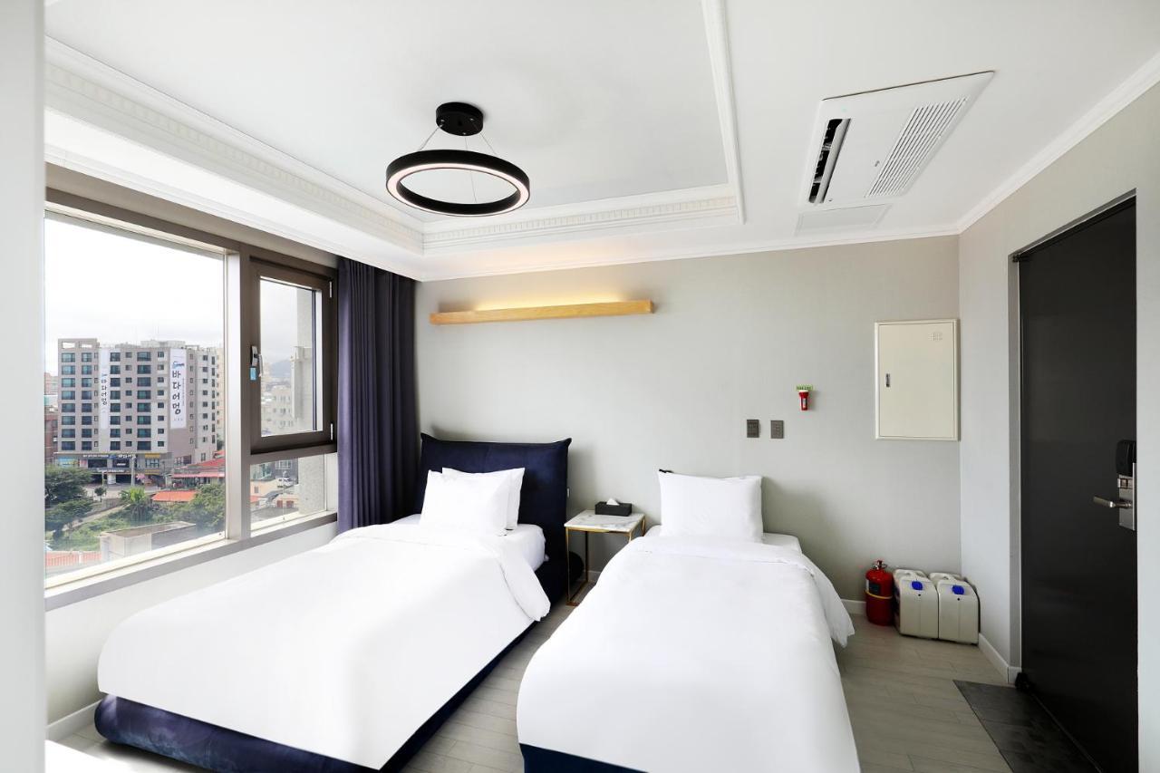 Family Suite,1268546101:JPEG