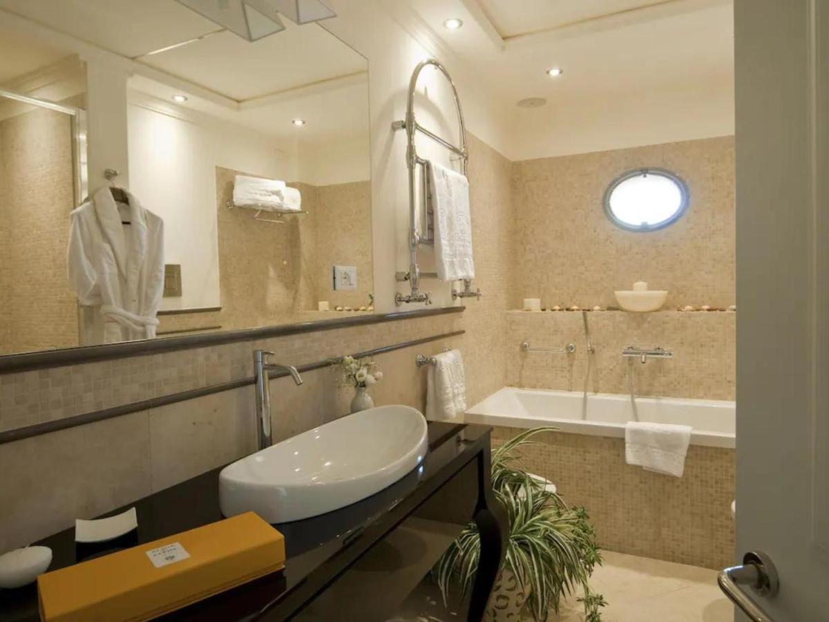 Presidential Suite,1549558915:JPEG