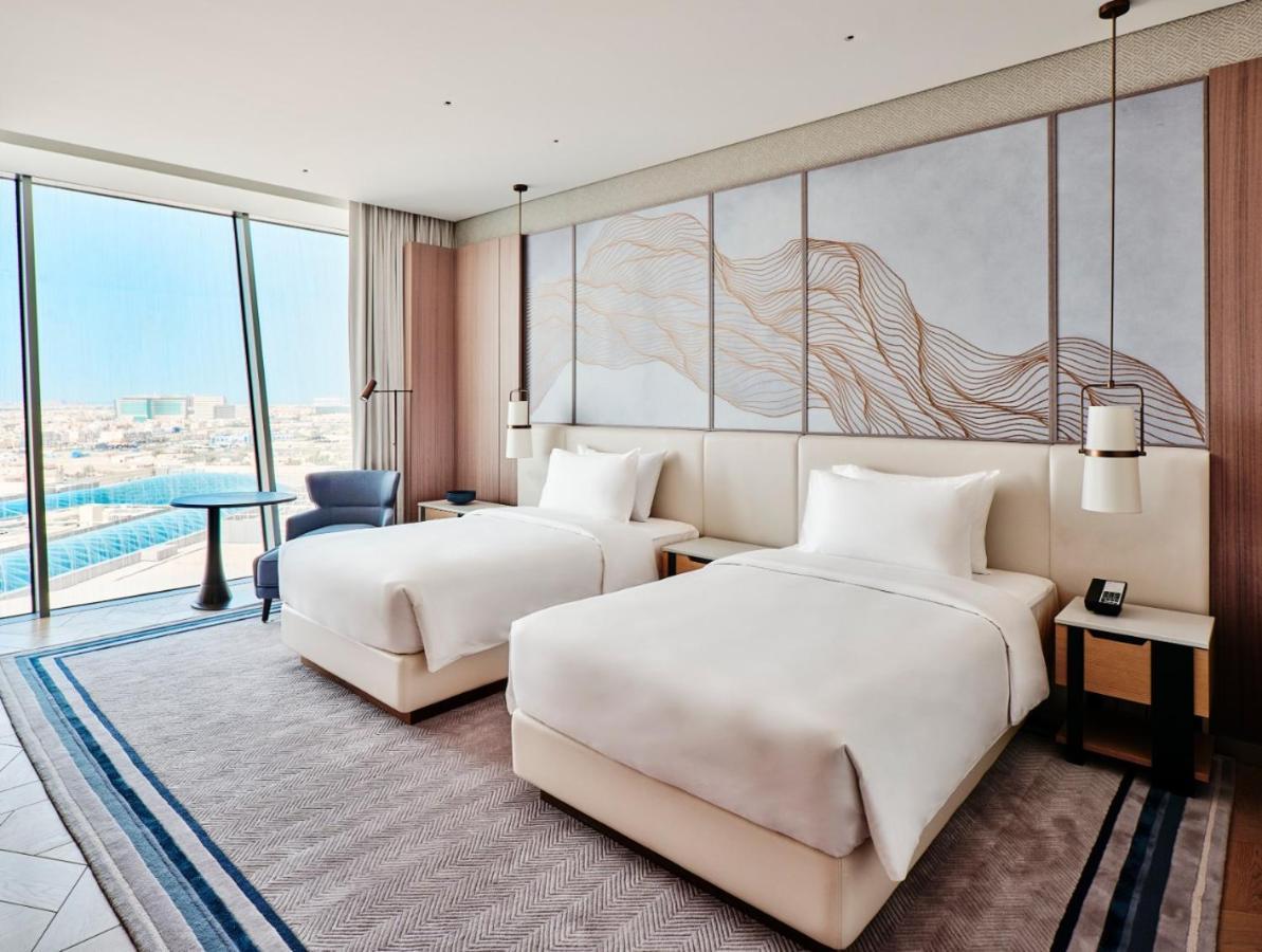 Grand Twin Room - Club Access